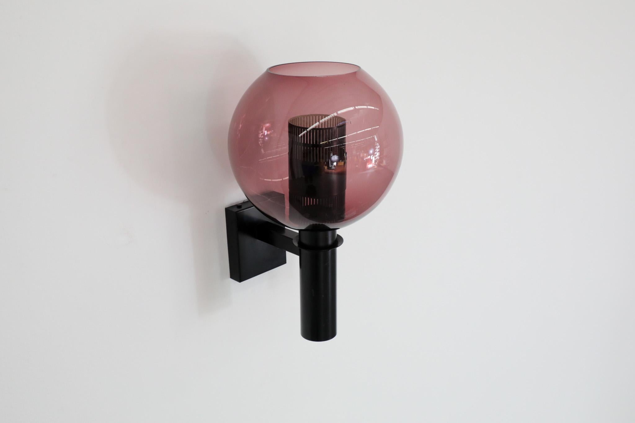 Lámpara de pared modelo 