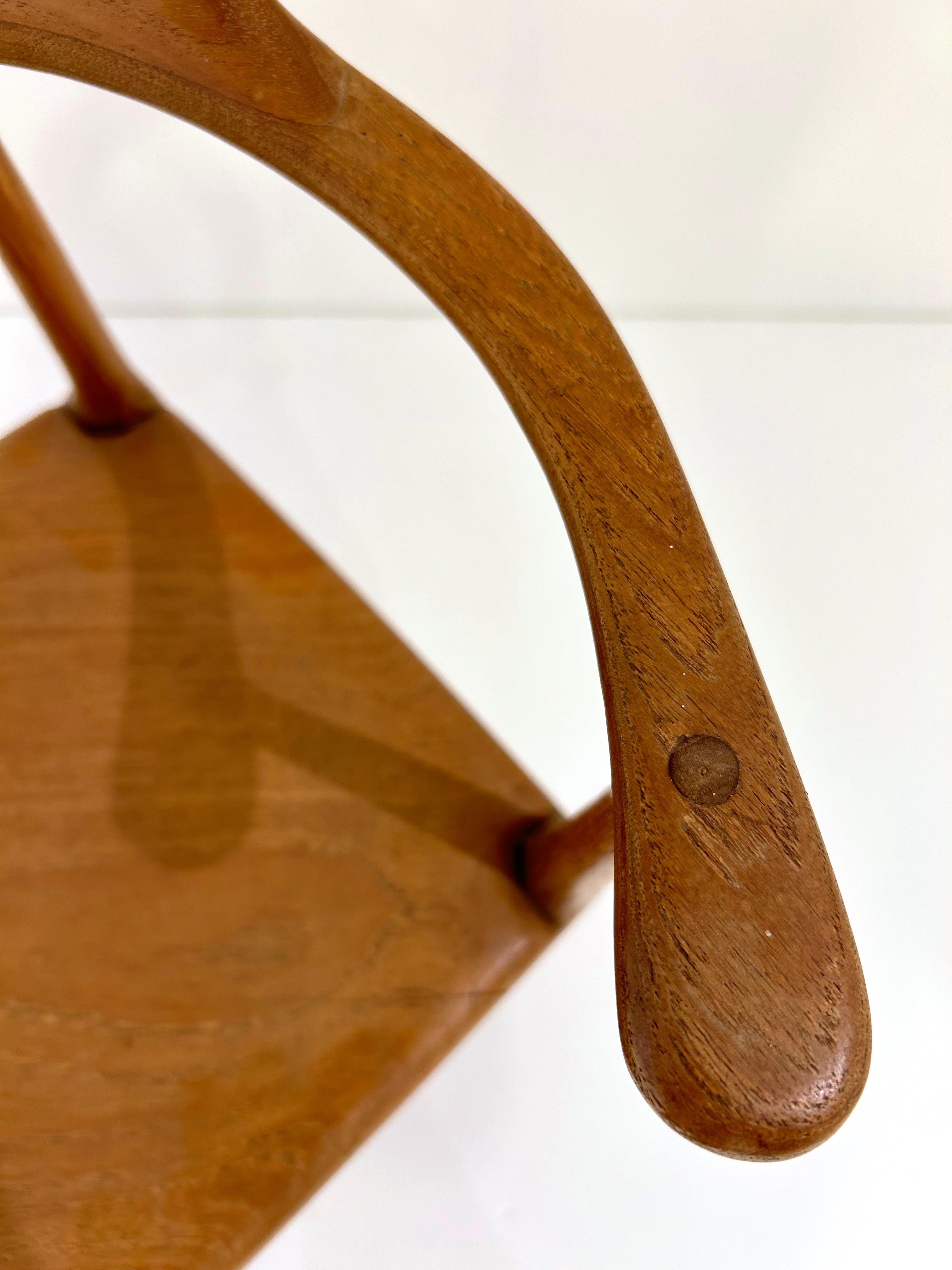 Model of Danish Corner Chair in the Manner of Finn Juhl For Sale 4