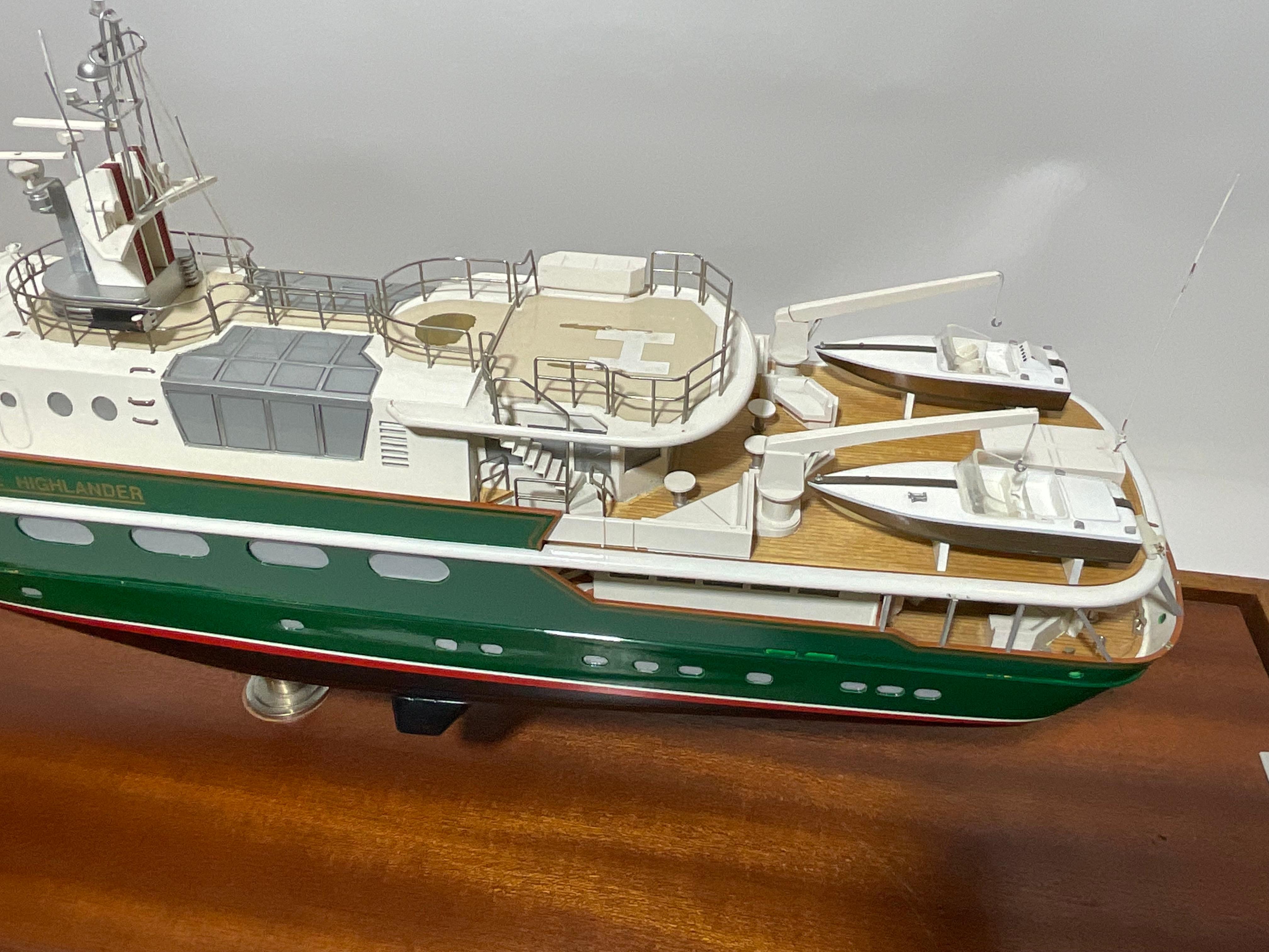 Modèle du yacht « The Highlander » de Malcolm Forbes en vente 11