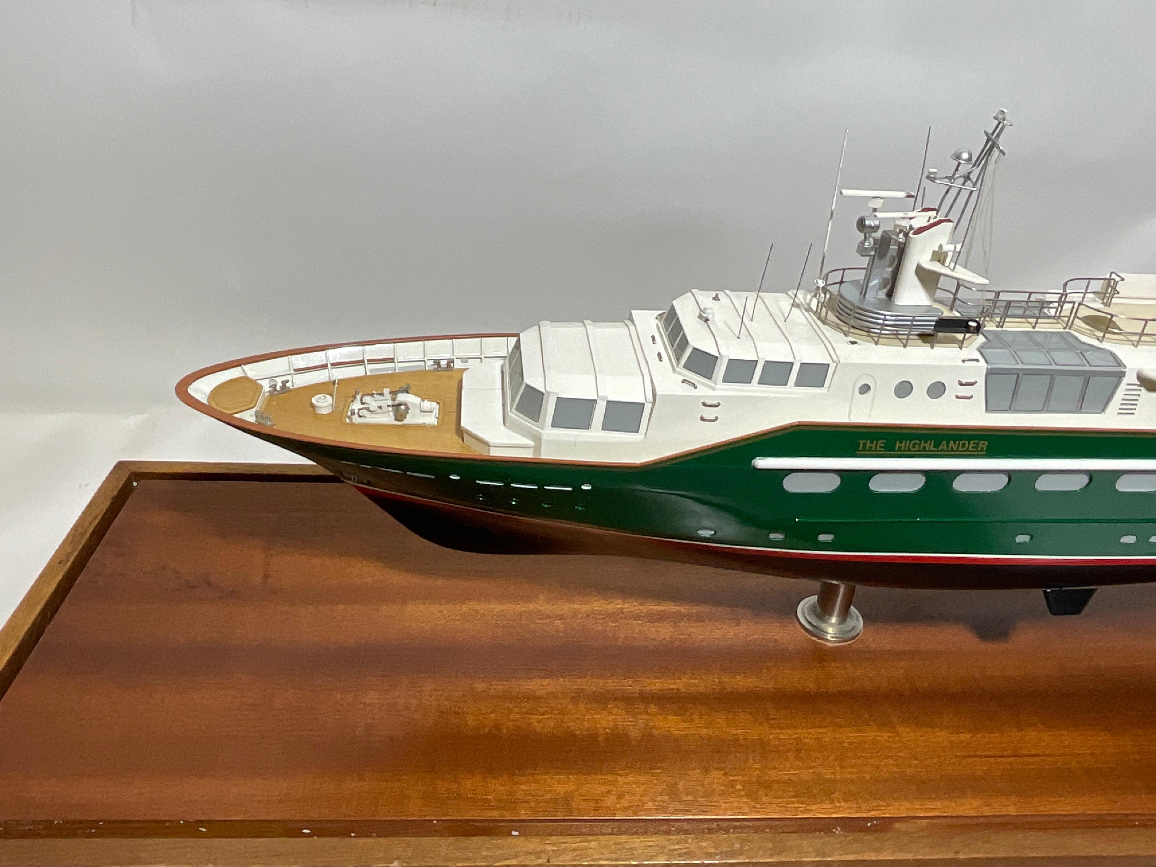 Modèle du yacht « The Highlander » de Malcolm Forbes en vente 13