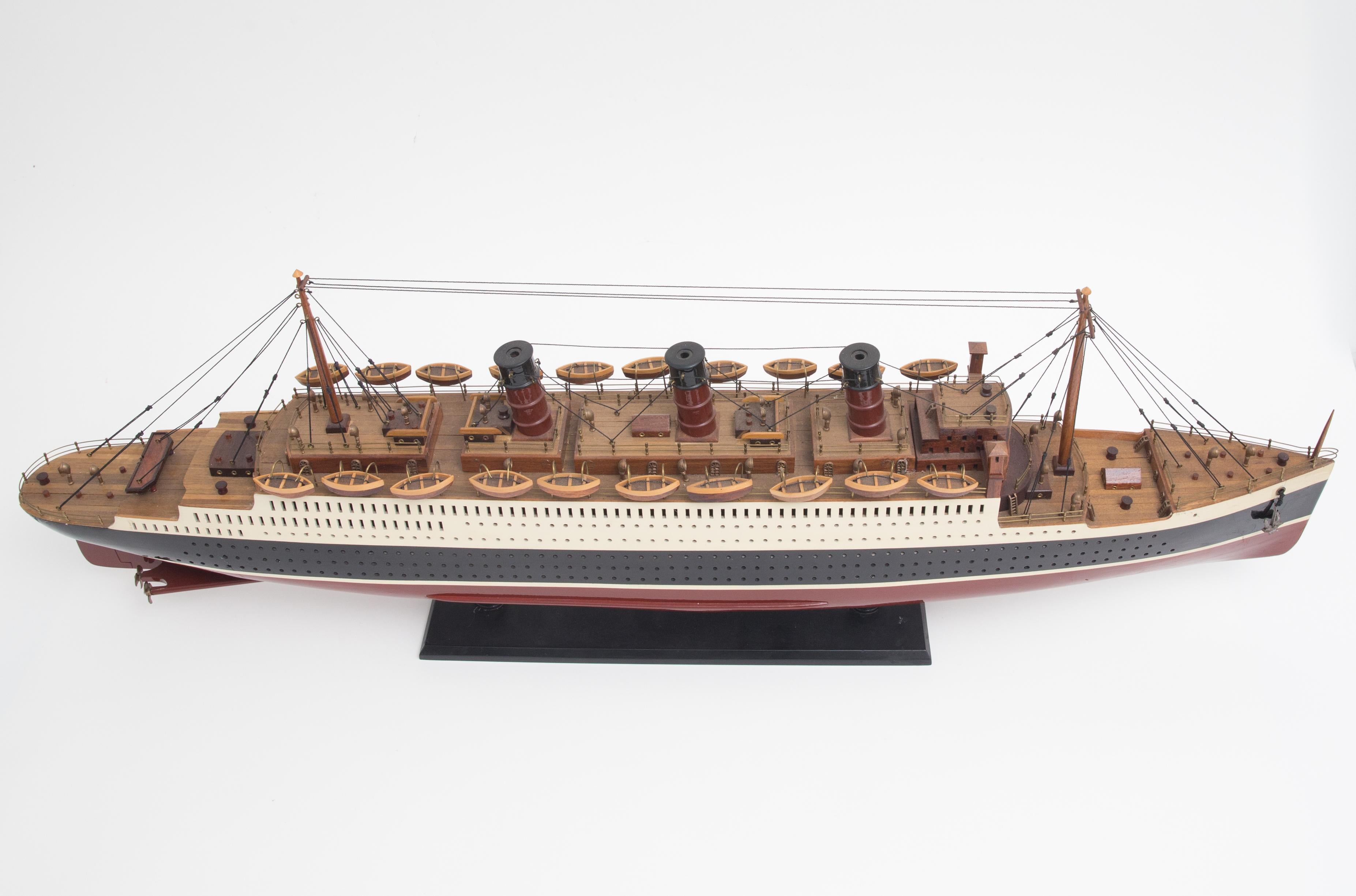 Model of the Cunard luxury Liner, Queen Mary 3