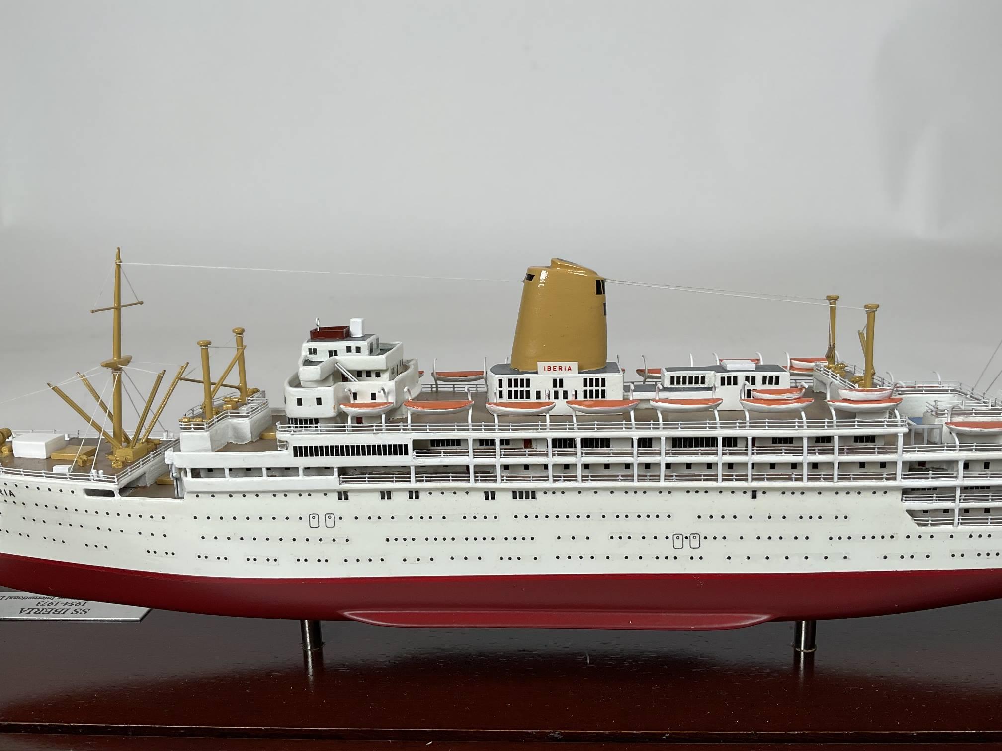 Model of the SS Steam Ship Iberia For Sale 1