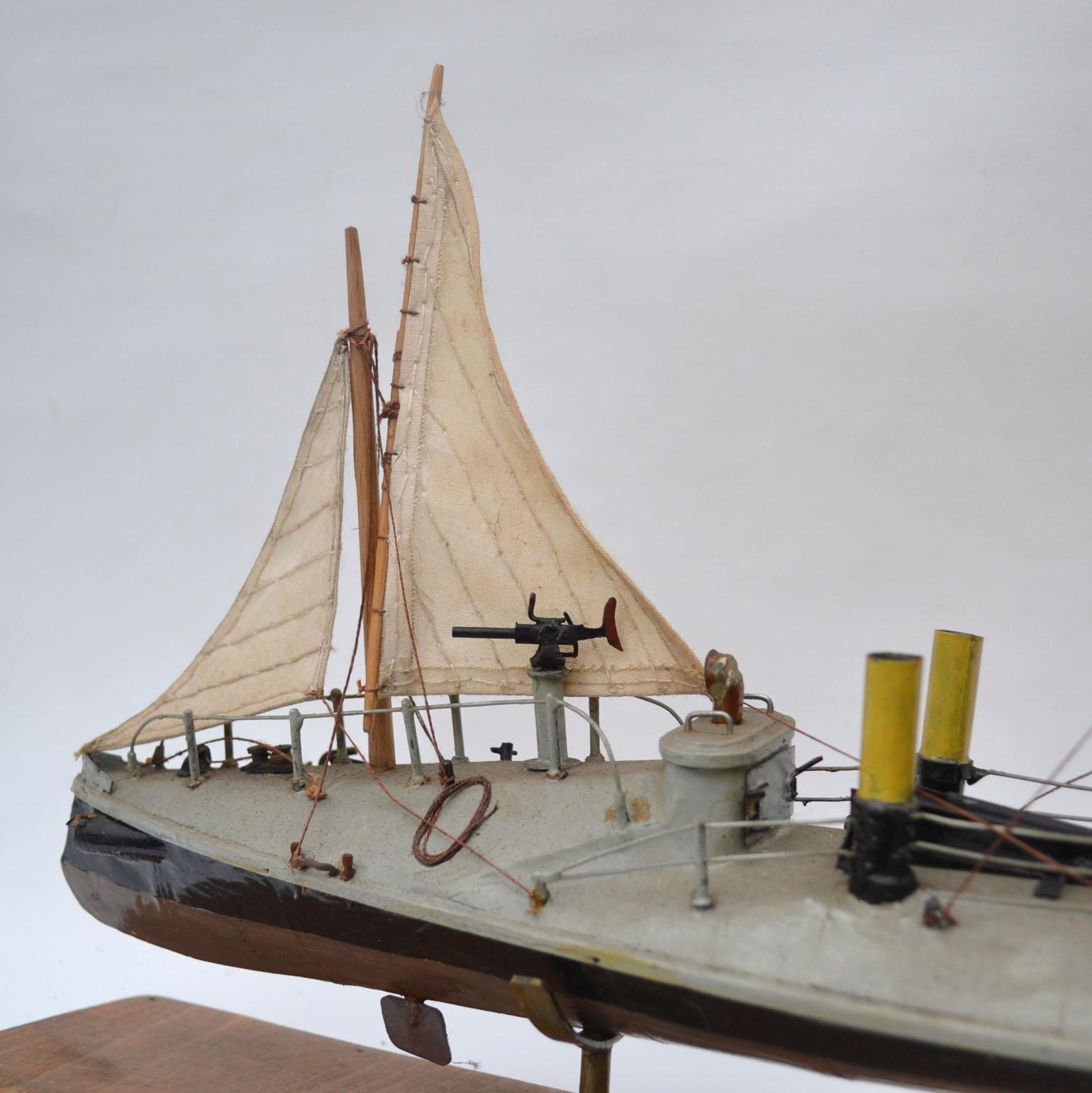 Model of Torpedo Boat Klasse Batum, 1880 In Good Condition For Sale In London, GB