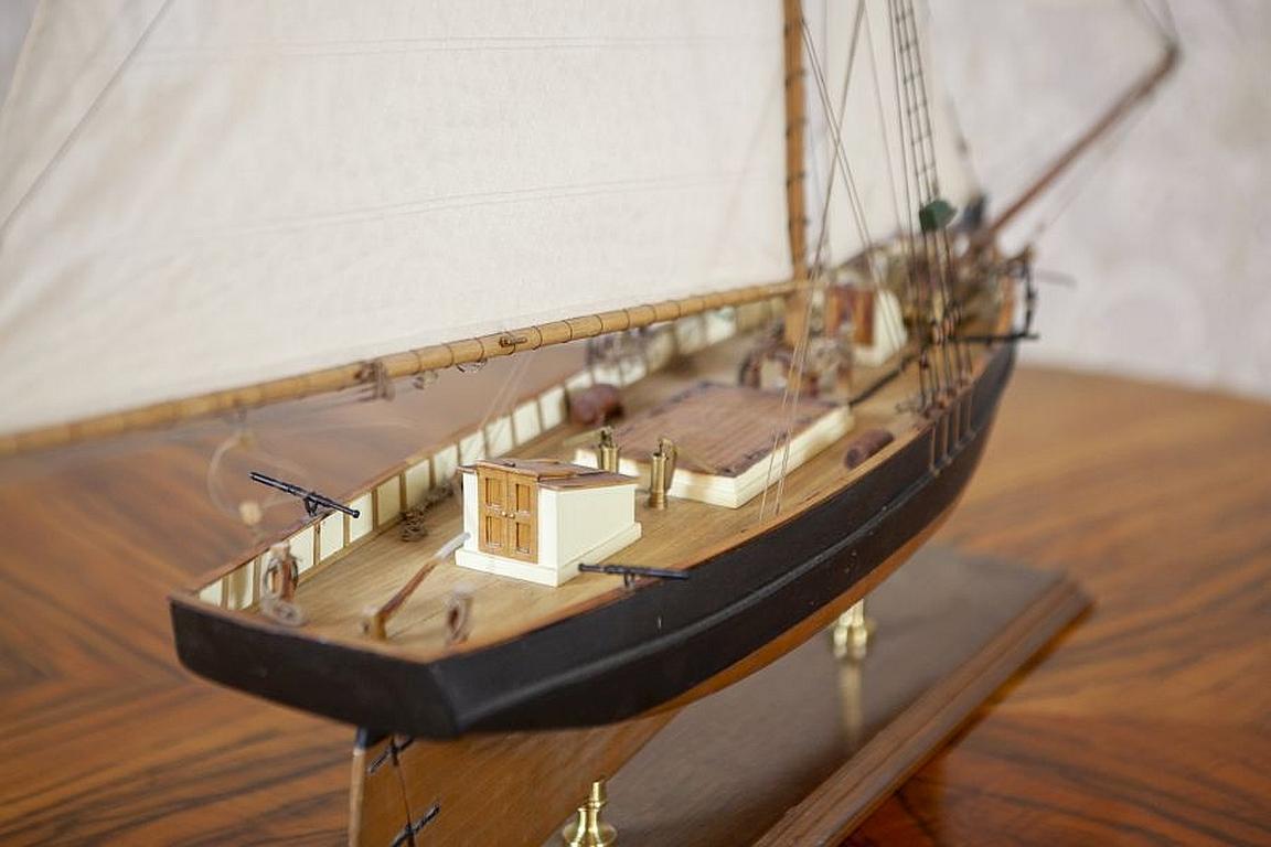 Bentwood Model of Yacht From the Early 20th Century For Sale