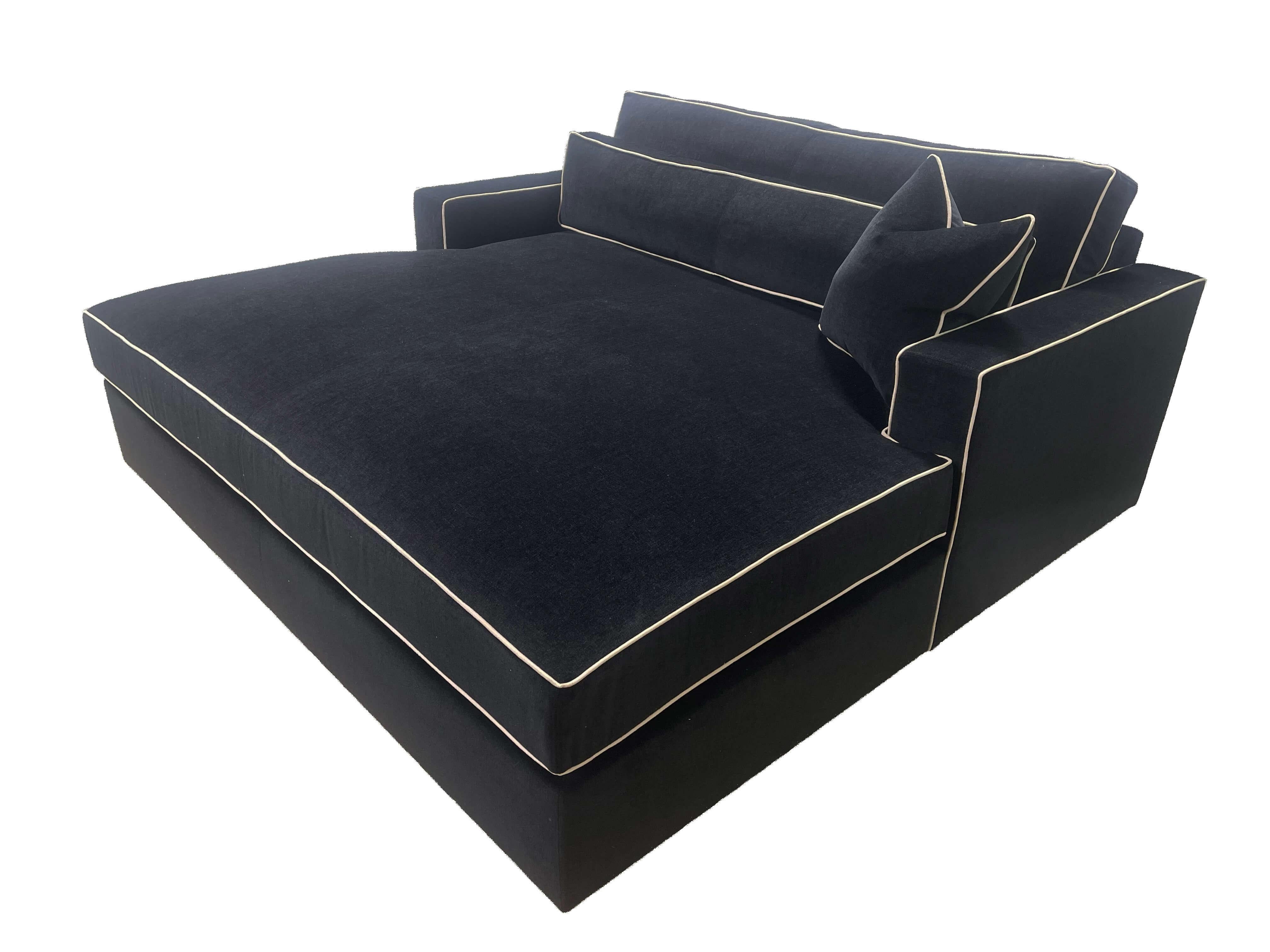Stylish yet extremely comfortable. The Model One Daybed is the perfect choice for a Cabana, TV room, Lounge Room, Guest Room, etc. Custom Sizes available! Standard pipping is optional.
