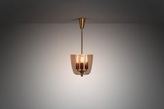 Lampada da soffitto in ottone e vetro modello "P165" di Lyfa, Danimarca, anni '40