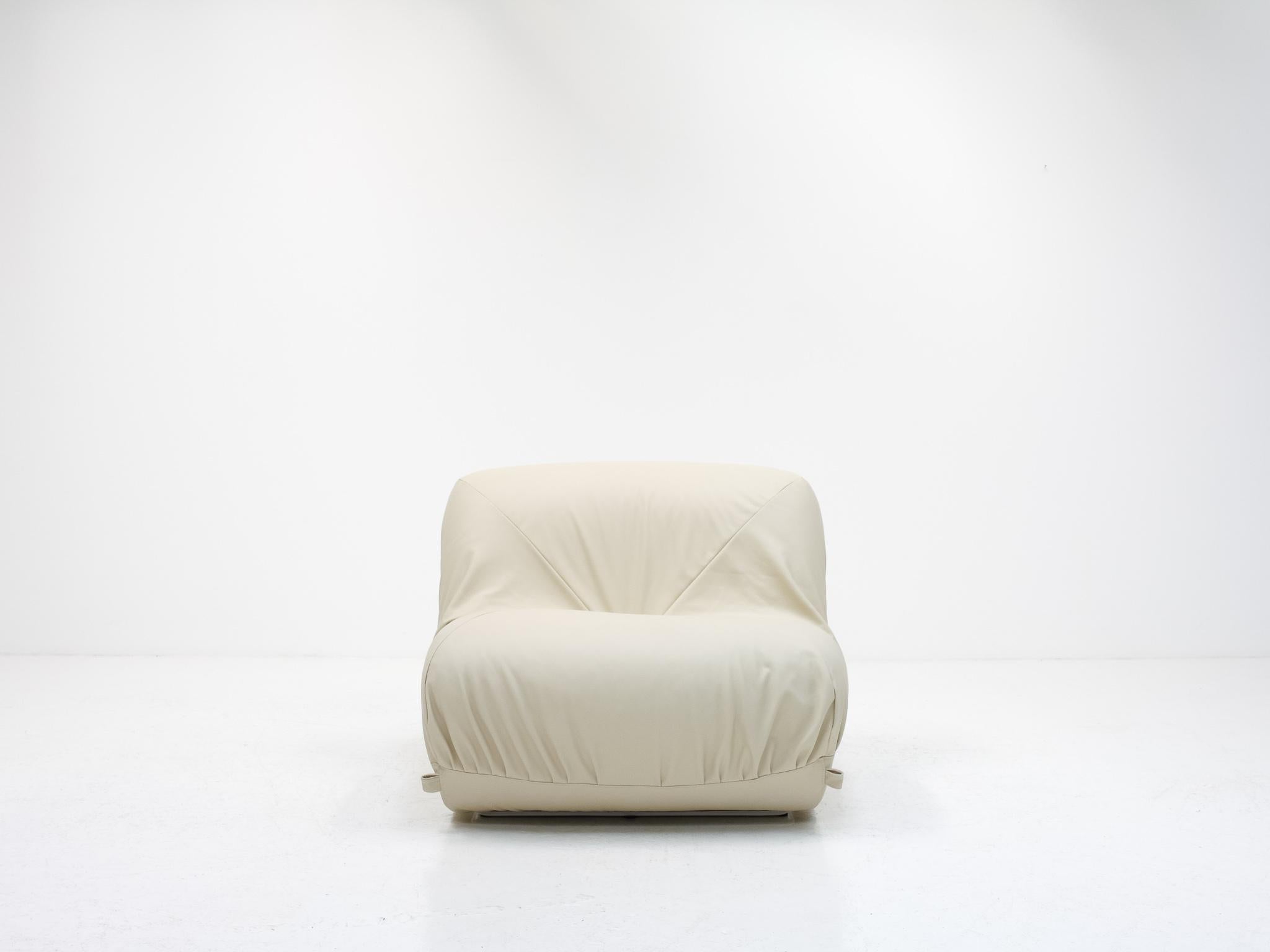 French Model ‘Patate’ Leather Lounge Chair for Airborne France, 1970s