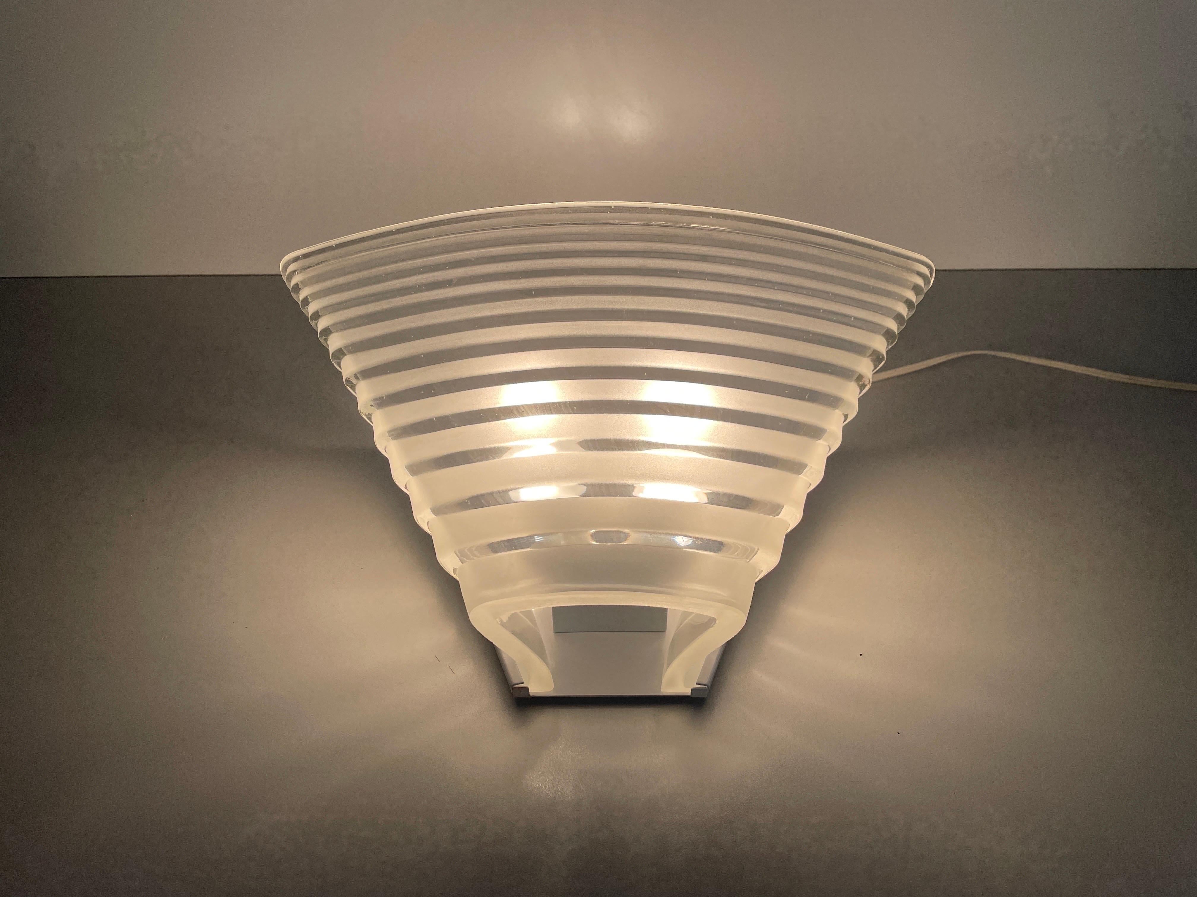 Applique singola Model Pergamo 38 di Angelo Mangiarotti per Artemide, anni '80, Italia in vendita 4