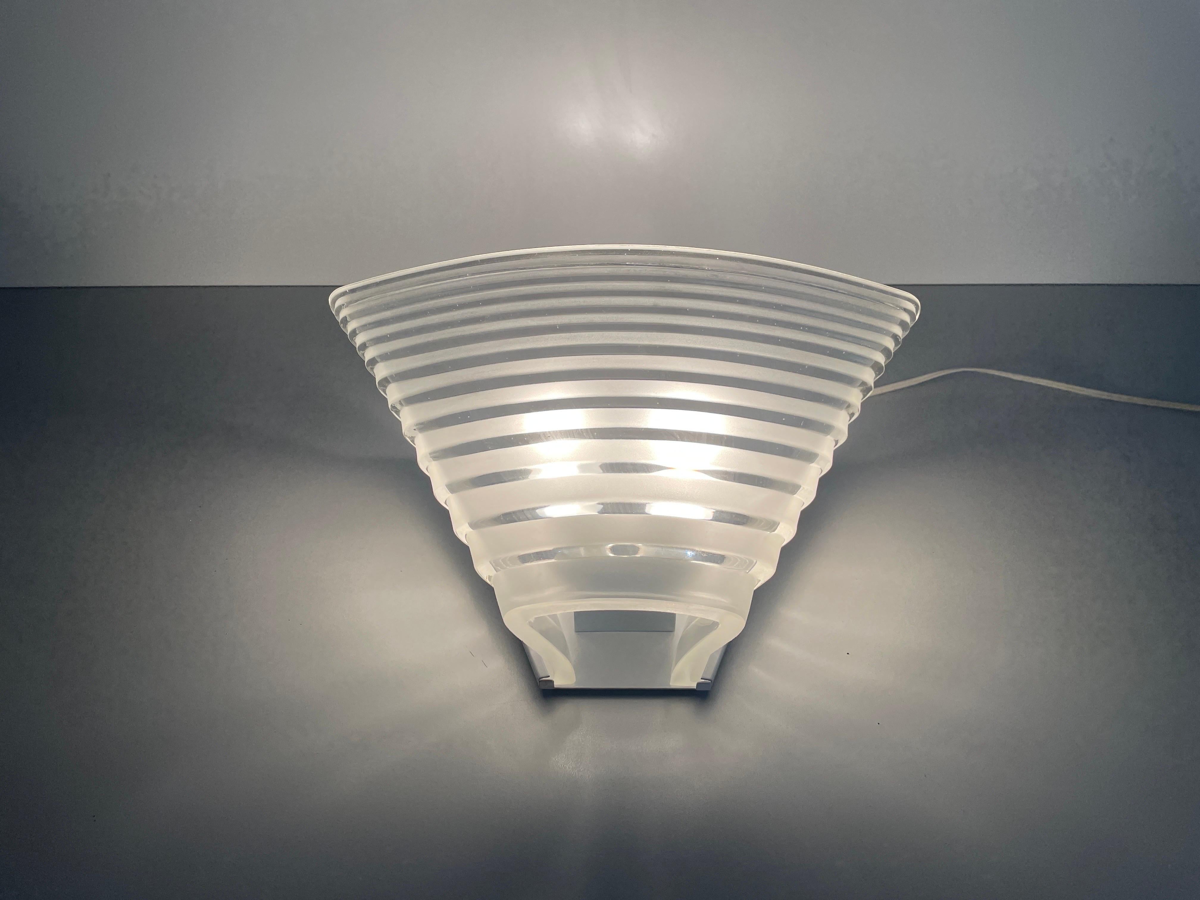 Applique singola Model Pergamo 38 di Angelo Mangiarotti per Artemide, anni '80, Italia in vendita 2