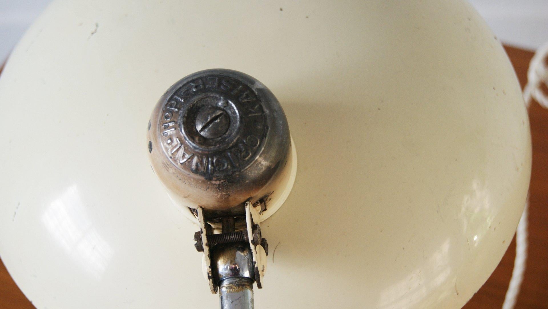 Allemand Lampe de table Modèle President 663 de Christian Dell pour Kaiser Idell en vente