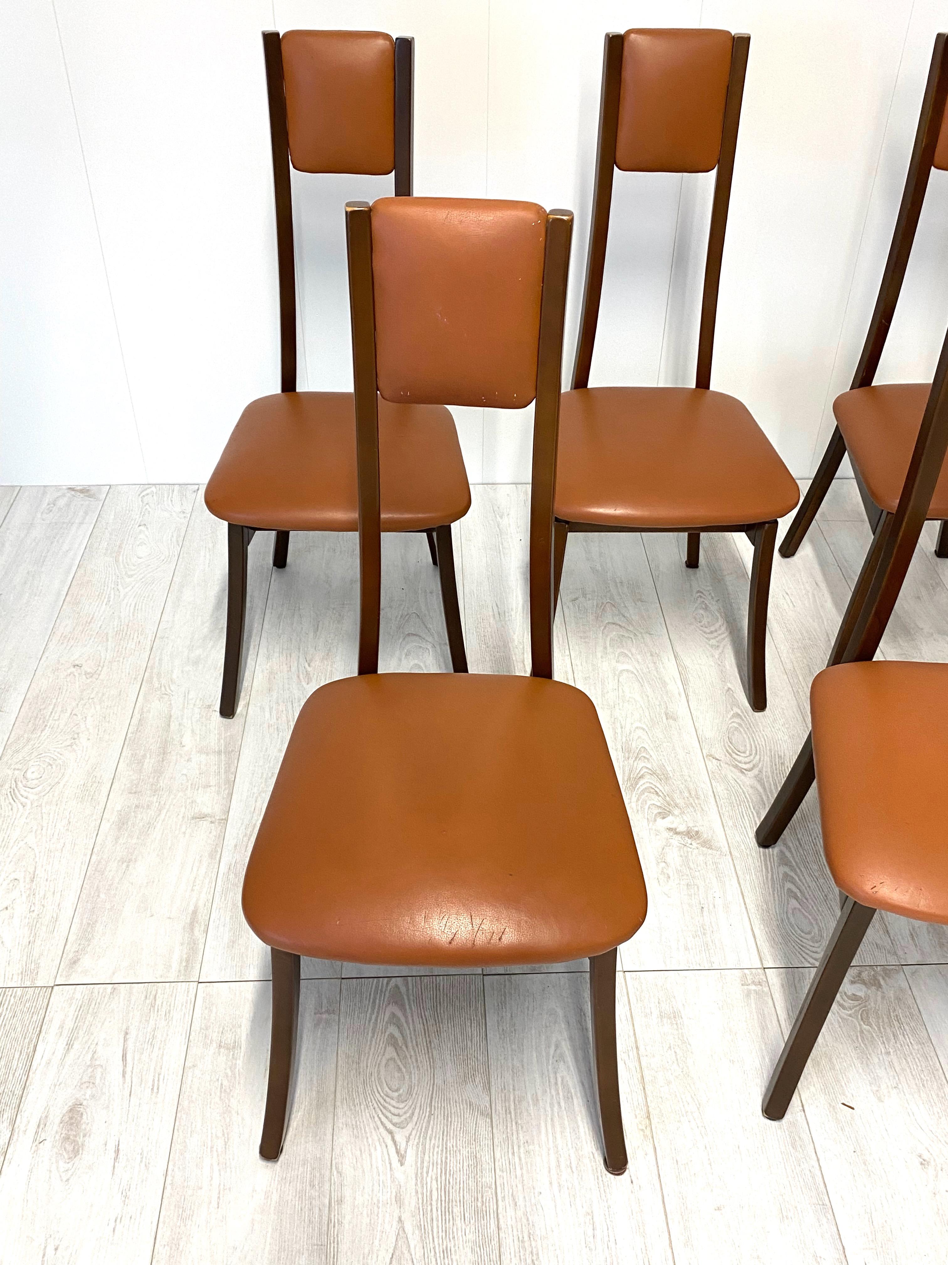 Modell Programma S11 Esszimmerstühle von Angelo Mangiarotti, 6er-Set (Leder) im Angebot