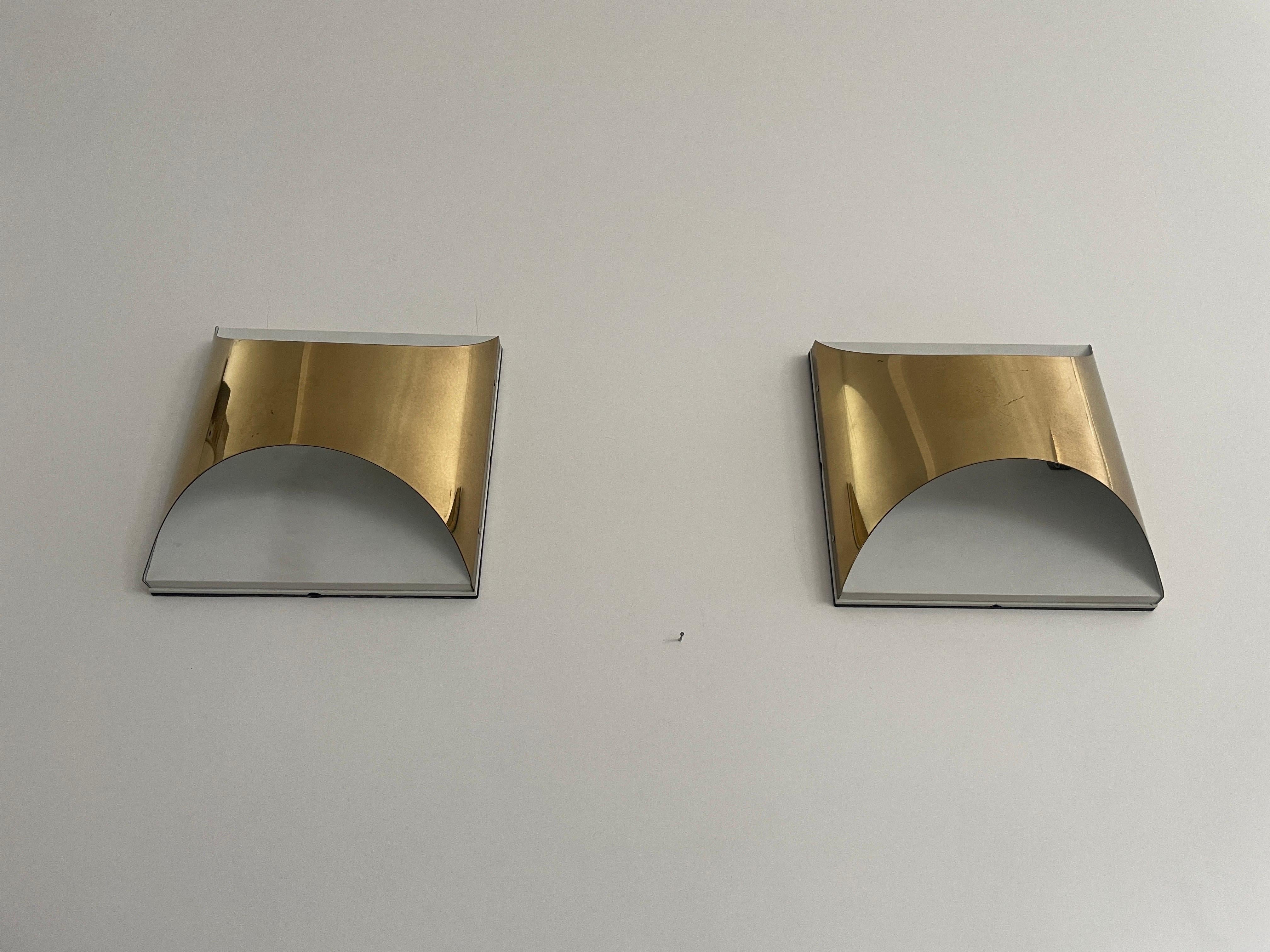 Paire d'appliques modèle 