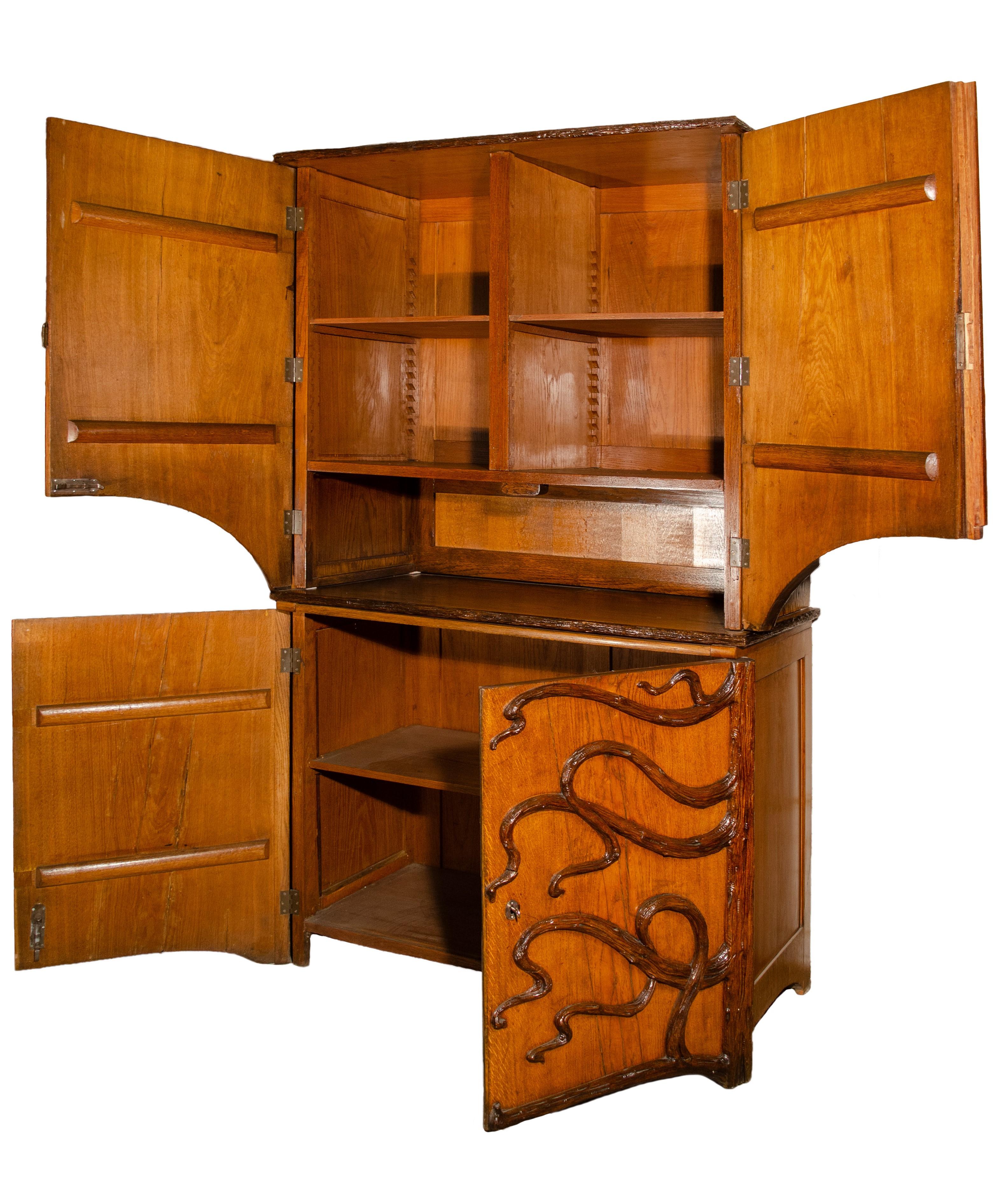 This cabinet comes from a hunting lodge in the Rax Mountains, which was the meeting place of the upper ten thousand at the time of the declining Austro-Hungarian monarchy.

Although the cabinet dates from the beginning of the 20th century, its style