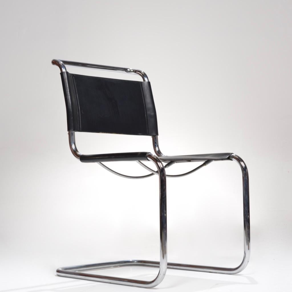 Bauhaus Chaises cantilever modèle S33 de Mart Stam pour Fasem en vente