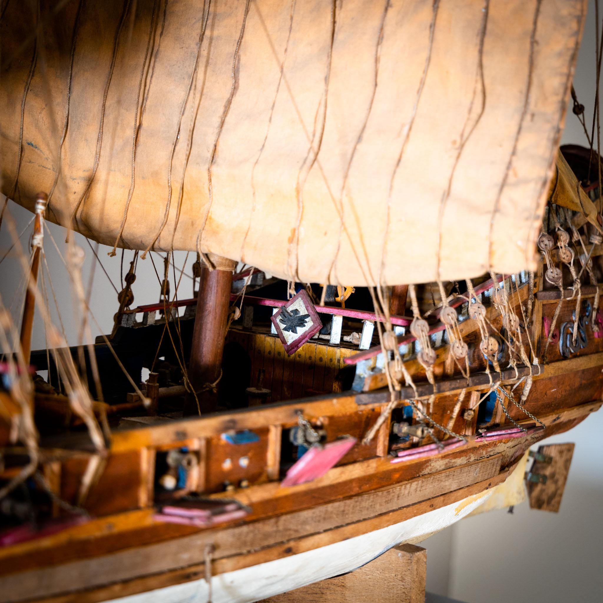 Model Ship “Löwe”, hand-painted, Germany 1960s For Sale 5