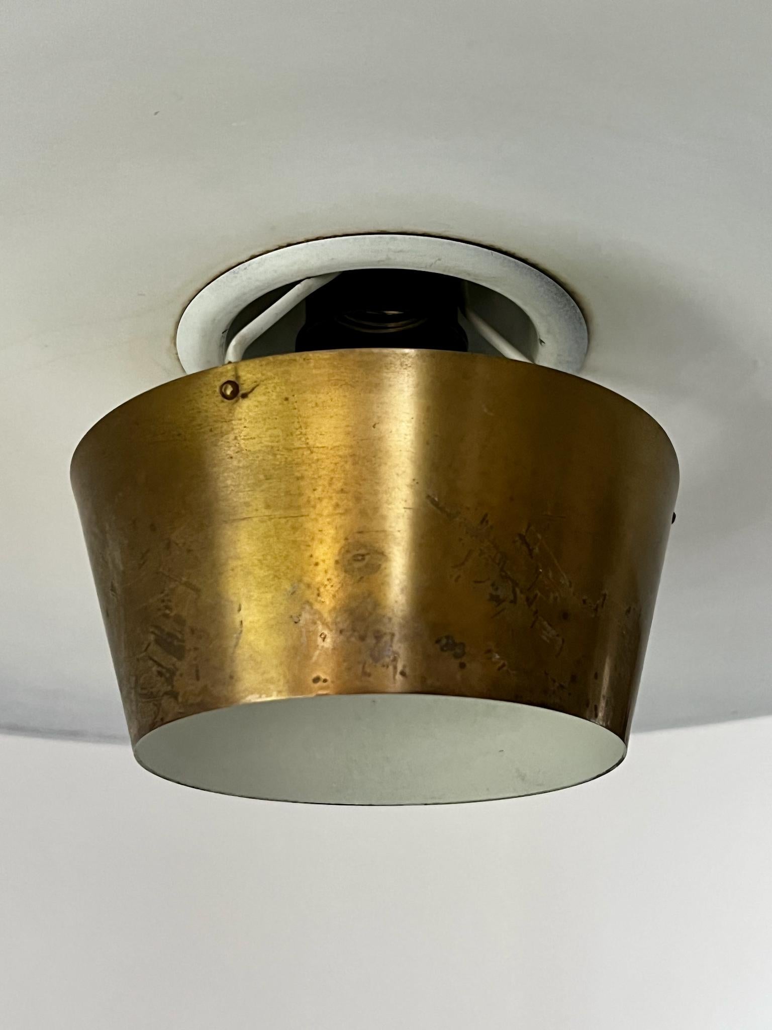 Scandinave moderne Lampe à suspension modèle T-21 de Bernadotte pour Bergboms, Suède en vente