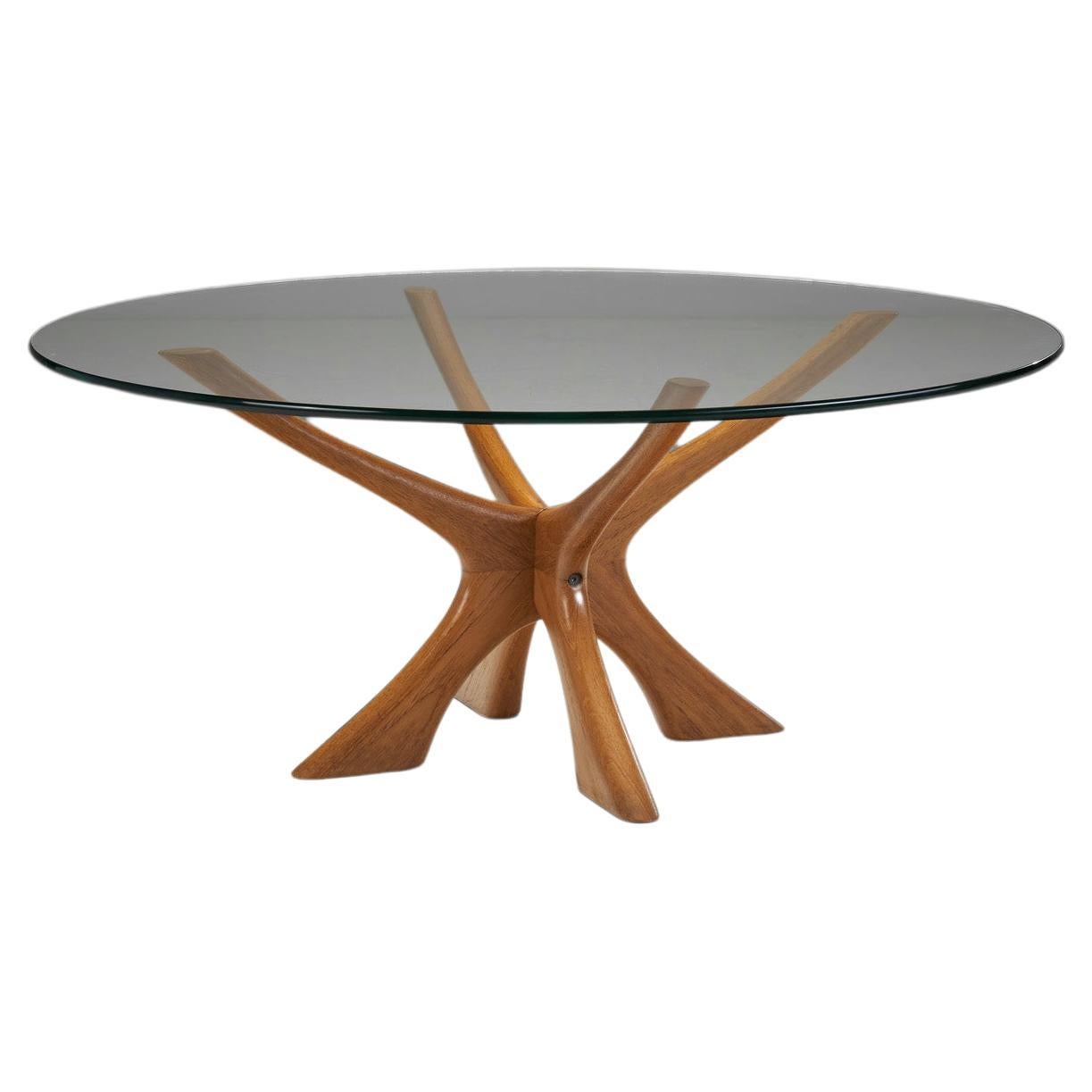 "Model T118" Coffee Table by Illum Wikkelsø for Niels Eilersen, Denmark, 1960s For Sale