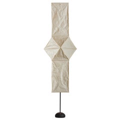 Model UF4-L5 Floor Lamp by Isamu Noguchi for Akari