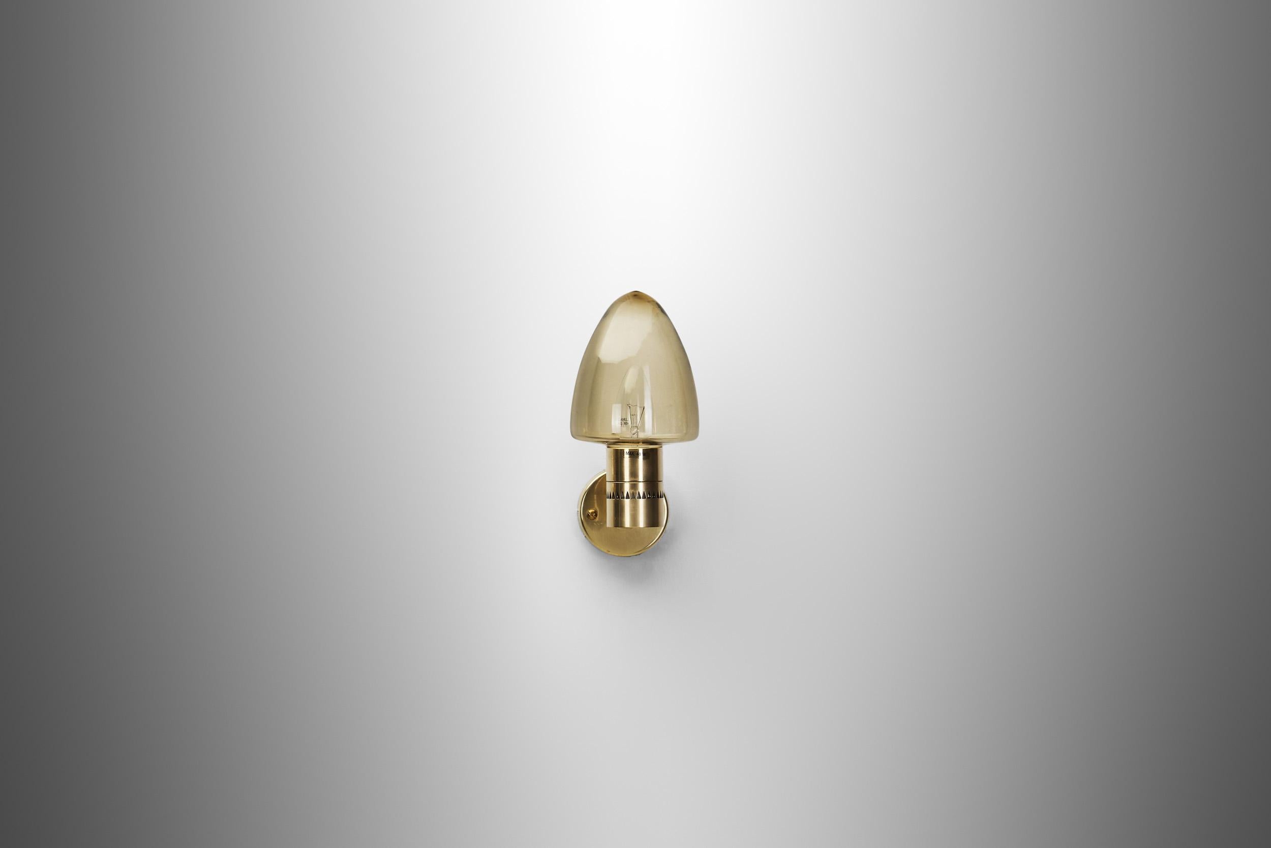 Laiton Lampe murale en laiton modèle V-220 de Hans-Agne Jakobsson, Suède, années 1960 en vente