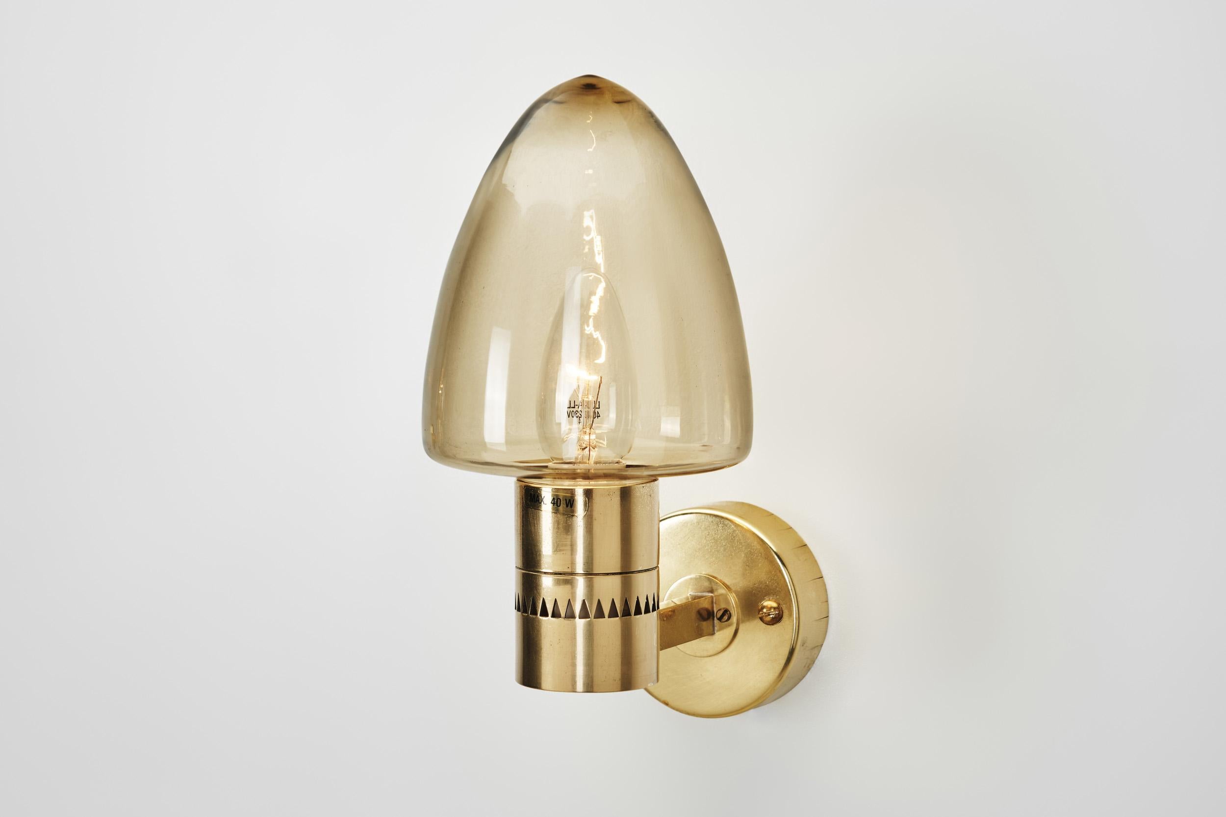 Lampe murale en laiton modèle V-220 de Hans-Agne Jakobsson, Suède, années 1960 en vente 2