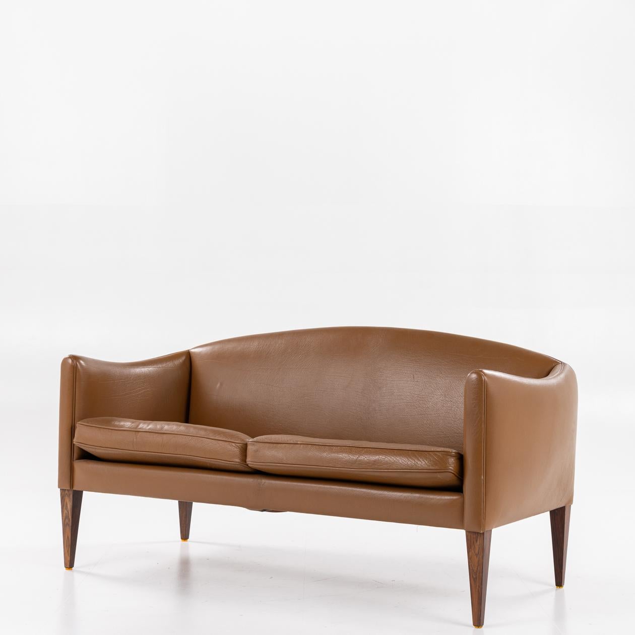 20th Century Model V12 sofa by Illum Wikkelsø For Sale