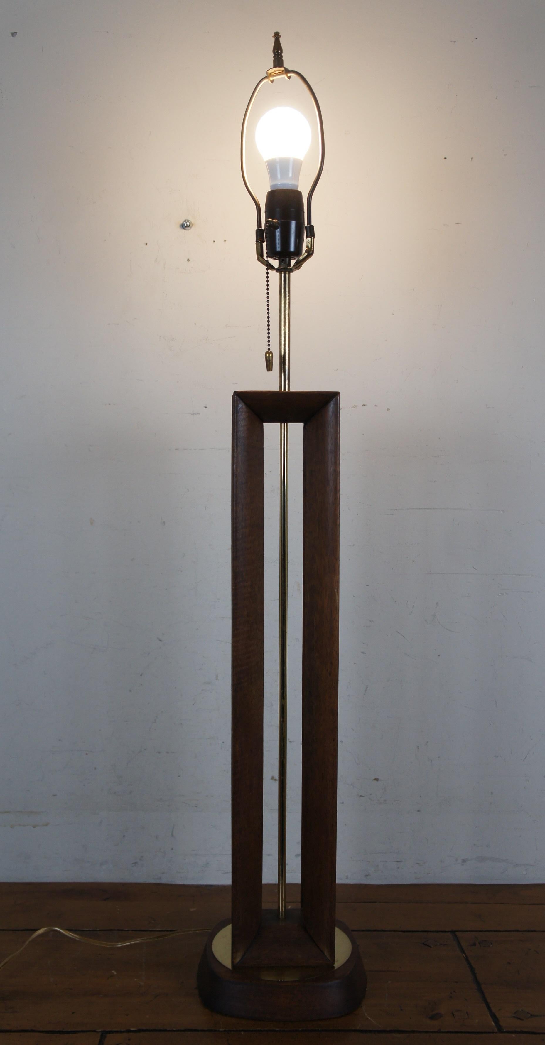 Modeline Lamp Co. Mid Century Modern Walnut & Brass Table Lamp 42