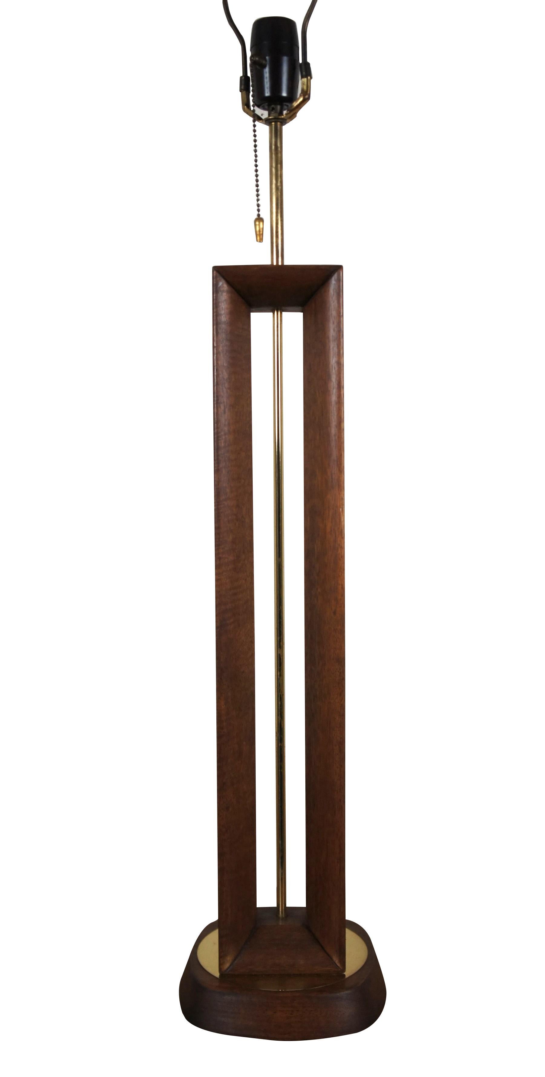 Scandinavian Modern Modeline Lamp Co. Mid Century Modern Walnut & Brass Table Lamp 42