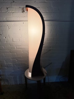 Modeline of Califorina "Cobra floor lamp by Jack Heywood. Classic Space age / M