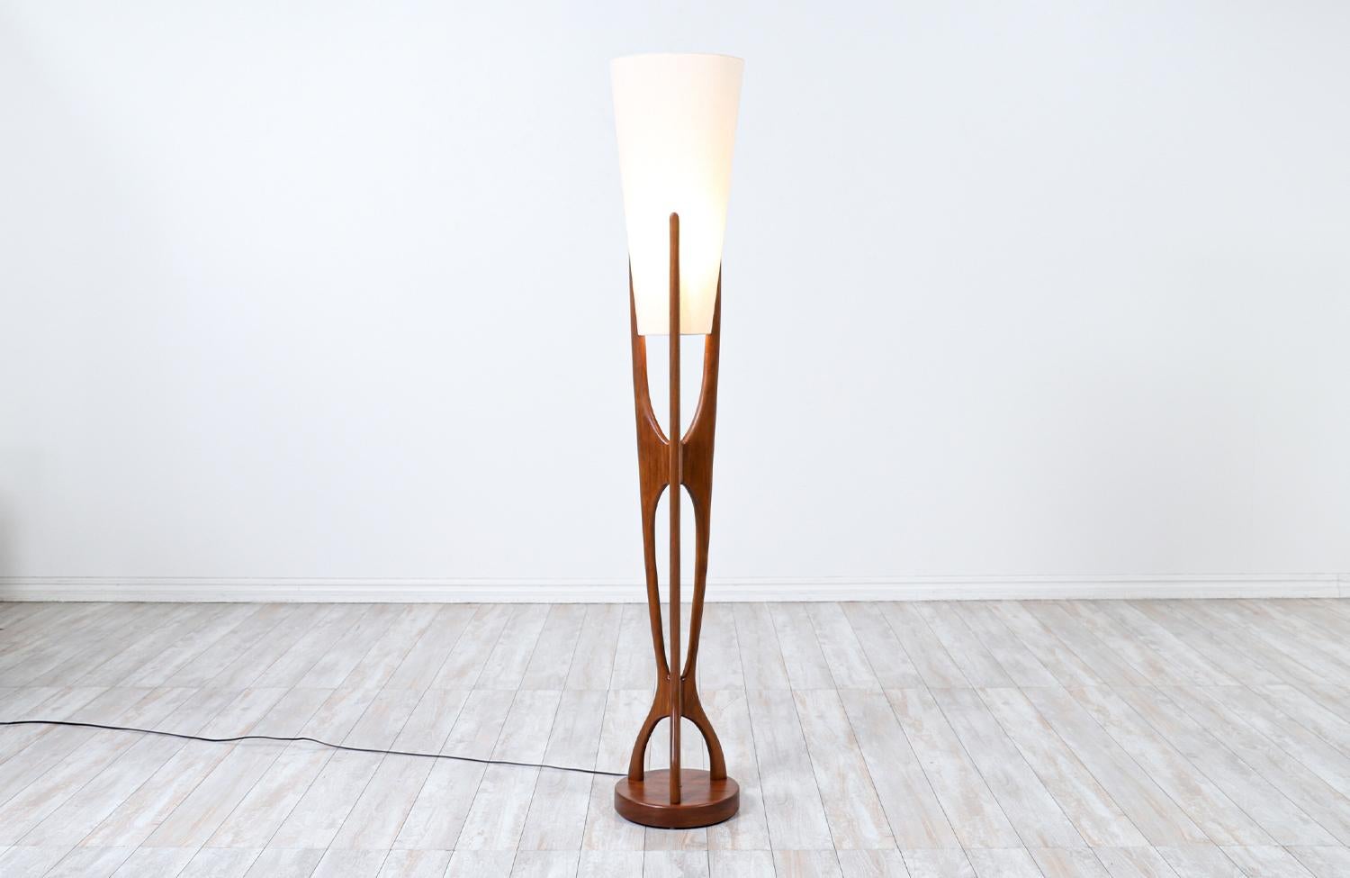 Mid-Century Modern Expertly Restored - Modeline of California Sculpted Walnut & Brass Floor Lamp