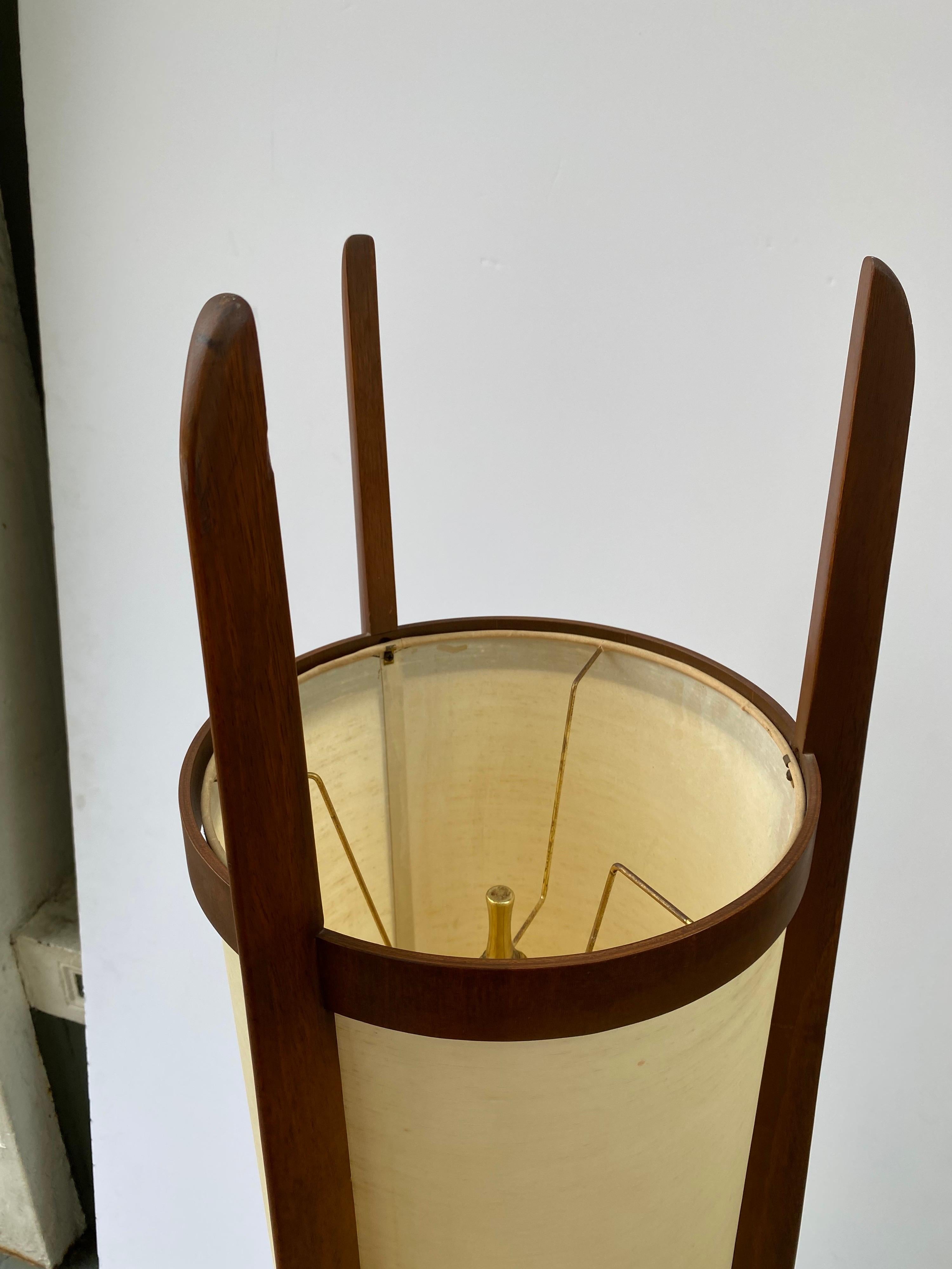 modeline table lamp