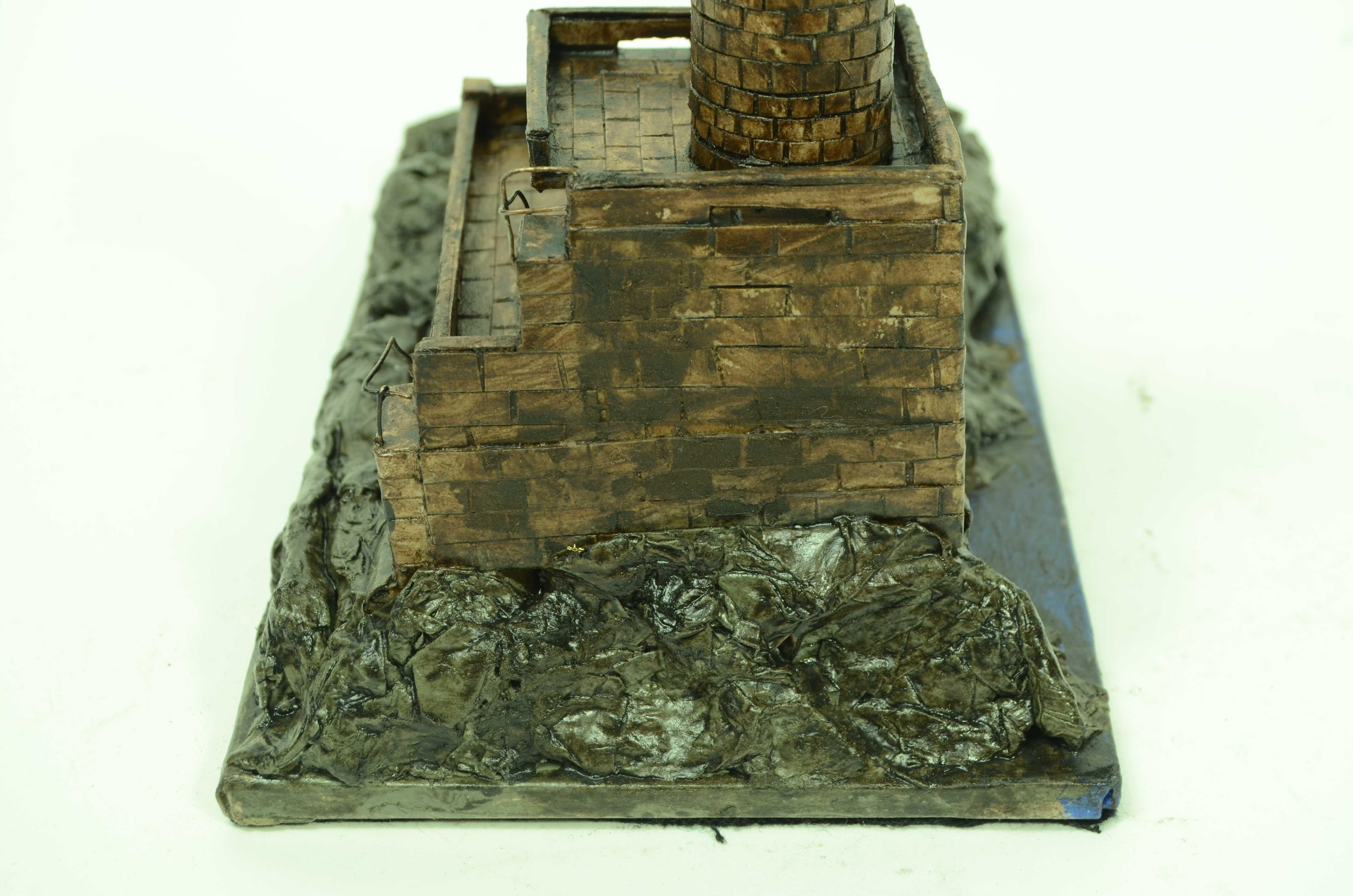 Faro-Modell, hergestellt in den fünfziger Jahren in Gipskarton und Holz im Angebot 9