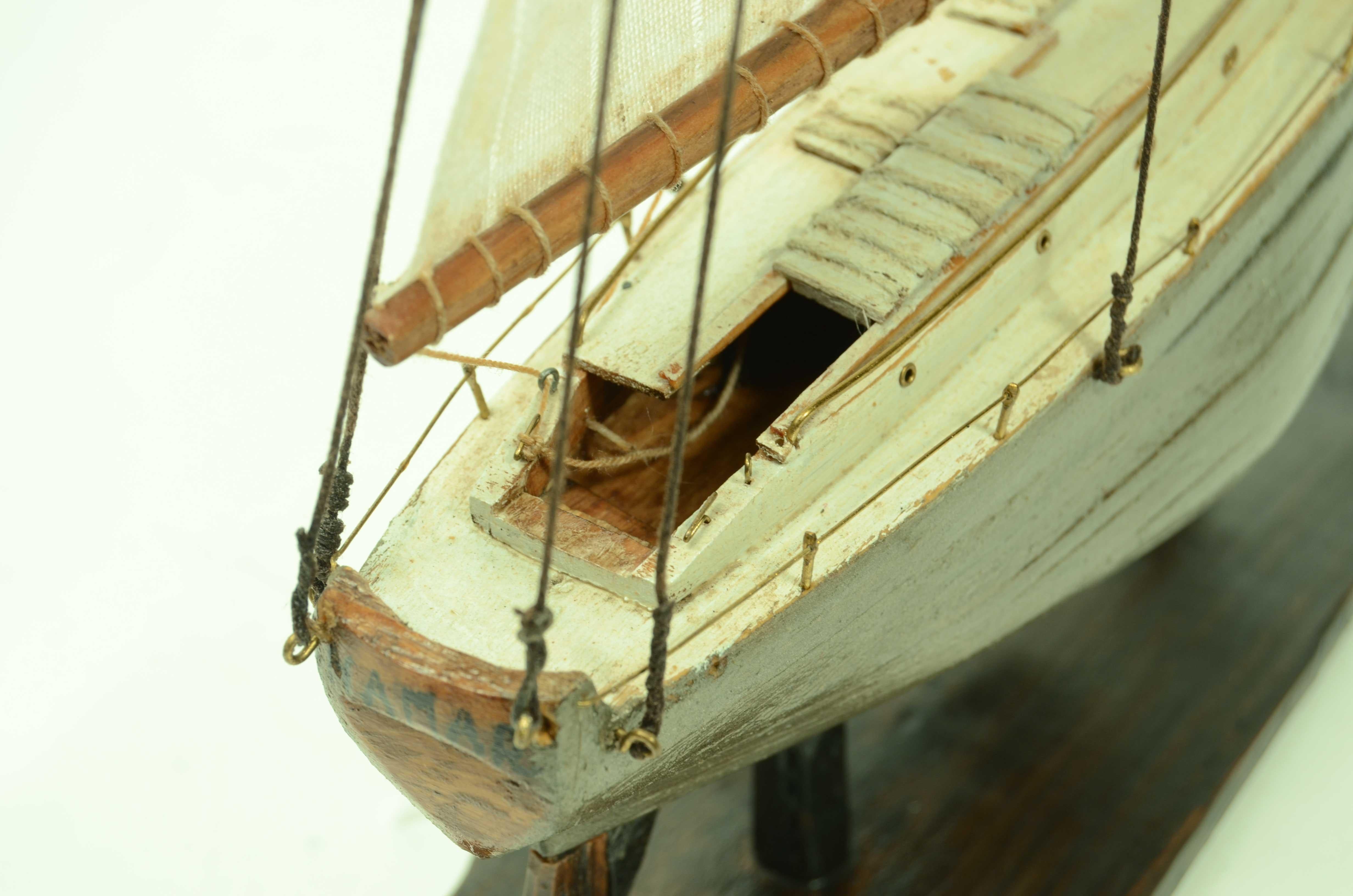 Modèle à l'échelle du Cutter Namar de Carlo Sciarelli réalisé dans les années 70 en vente 9