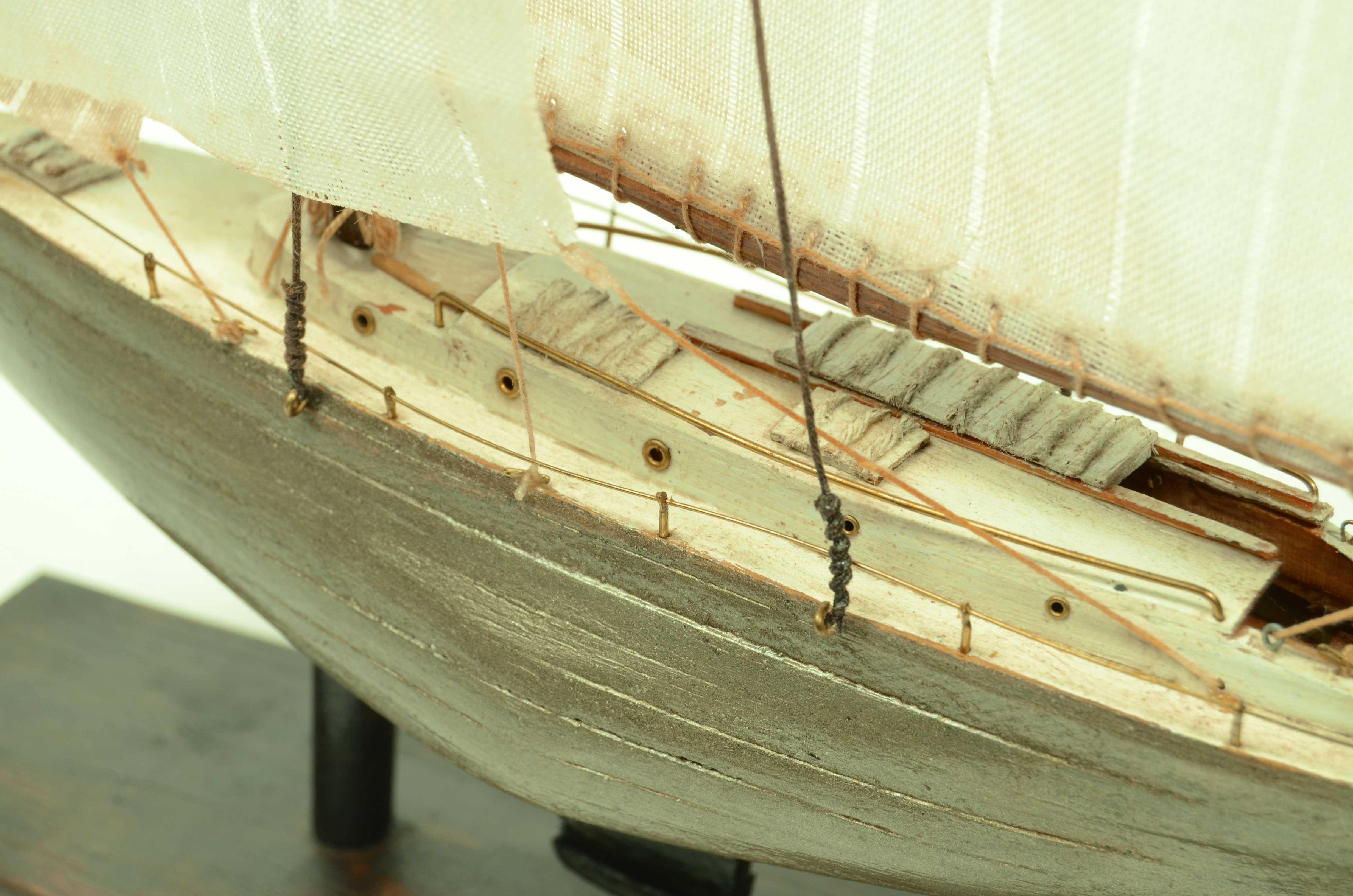 Modèle à l'échelle du Cutter Namar de Carlo Sciarelli réalisé dans les années 70 en vente 10