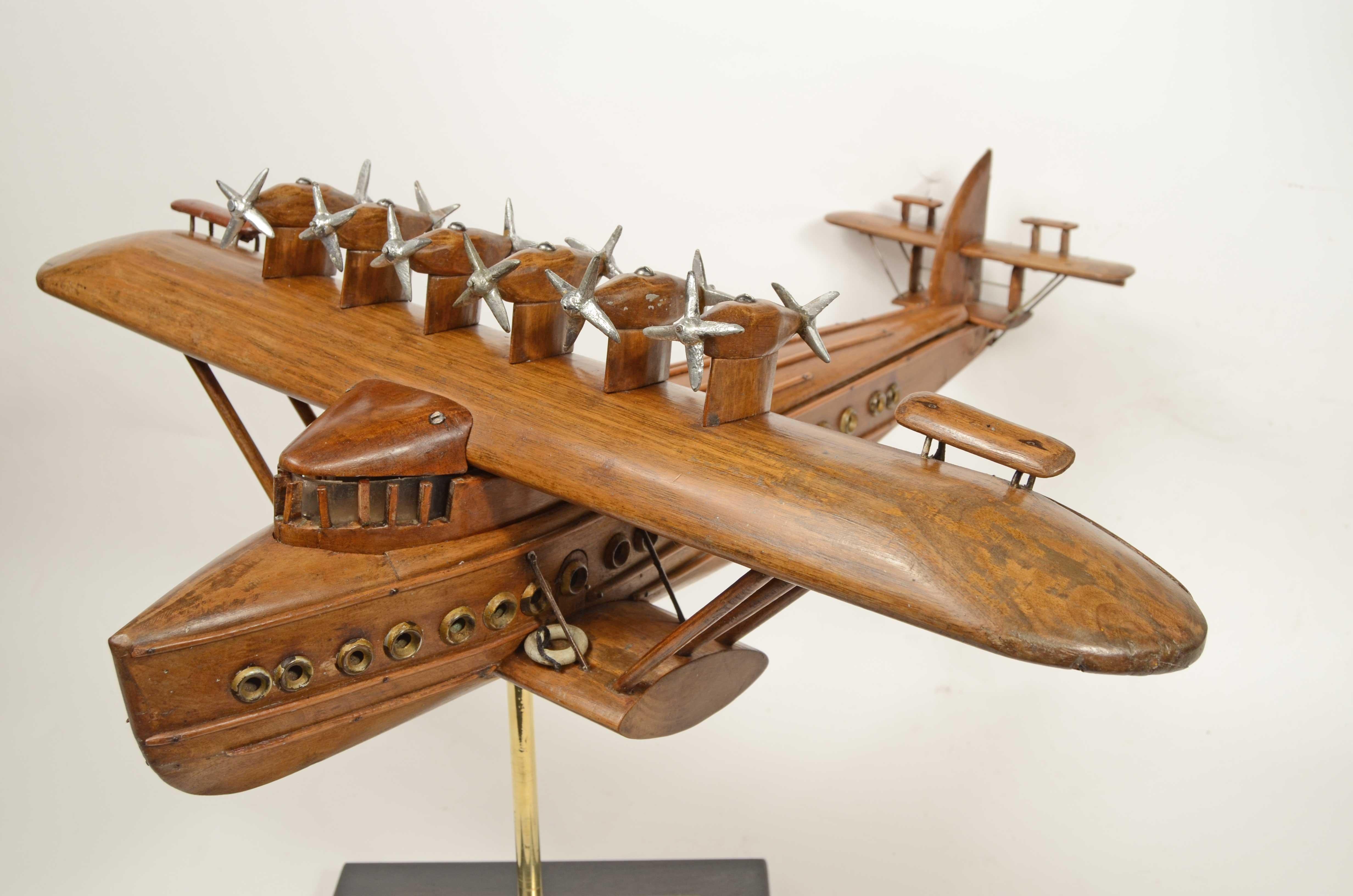 Modellino in scala dell’ idrovolante Dornier Do X   I- REDI “Umberto Maddalena