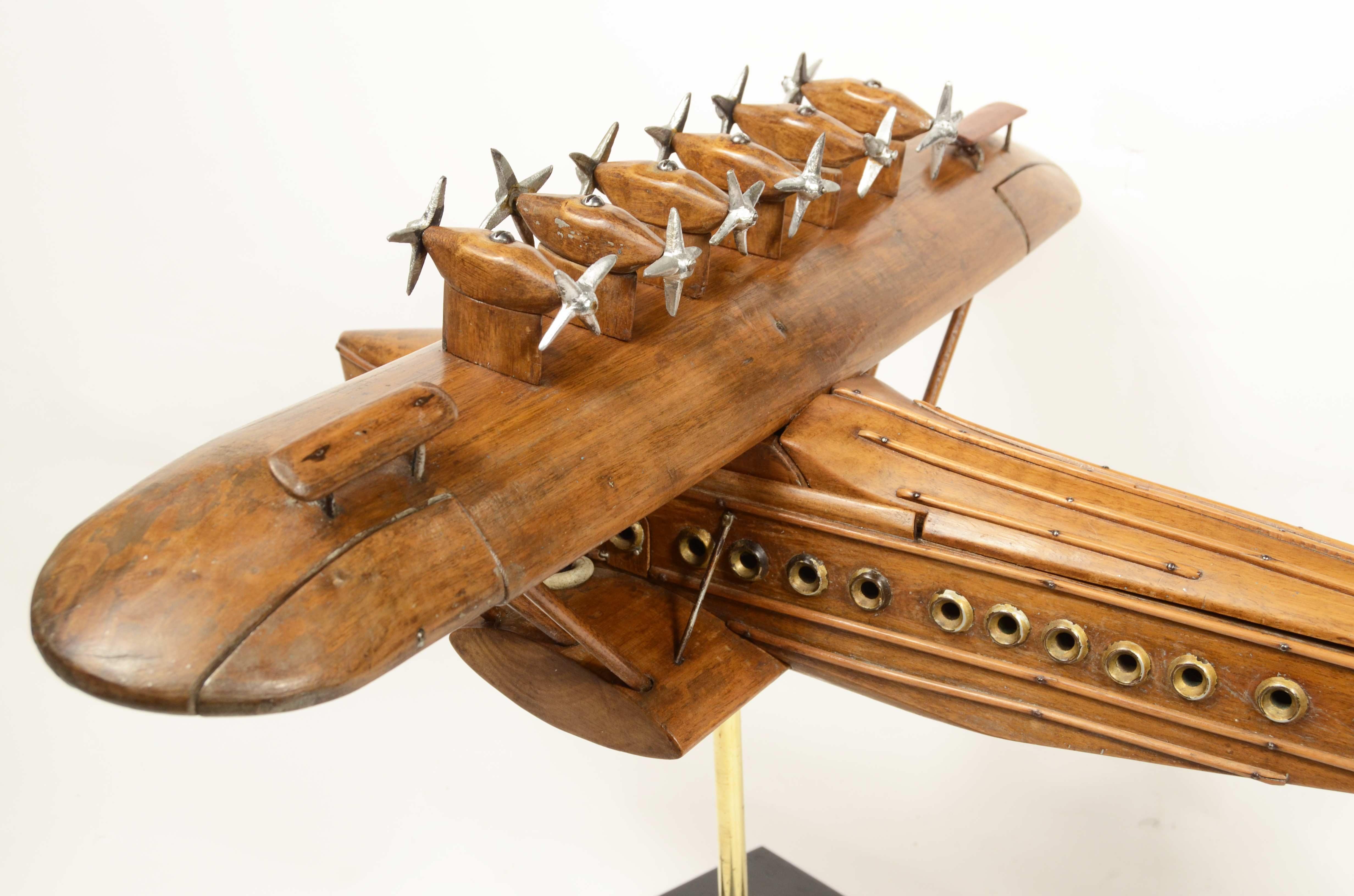 Modellino in scala dell’ idrovolante Dornier Do X   I- REDI “Umberto Maddalena