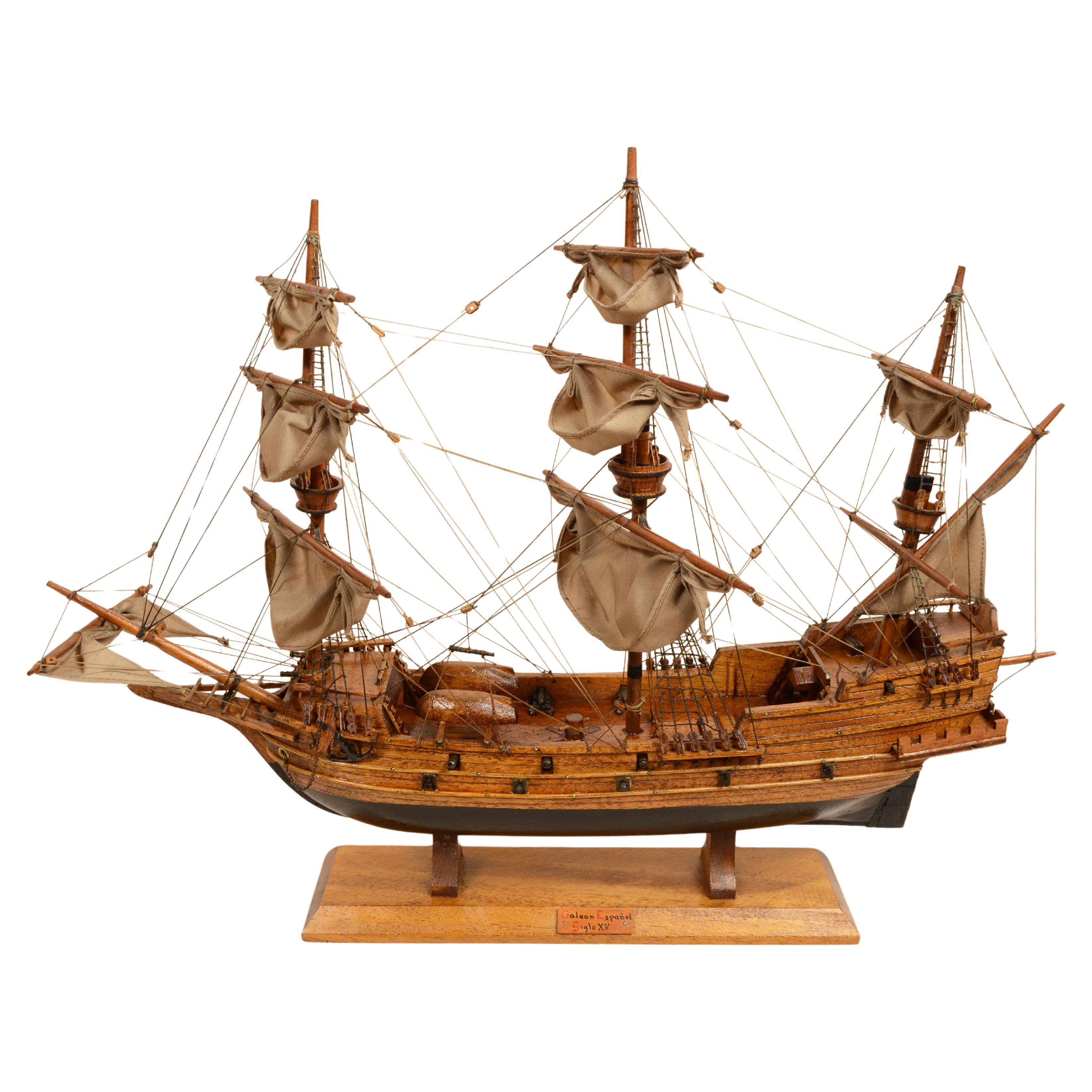 Scale model made in the 1950s of a 15th-century Spanish galleon