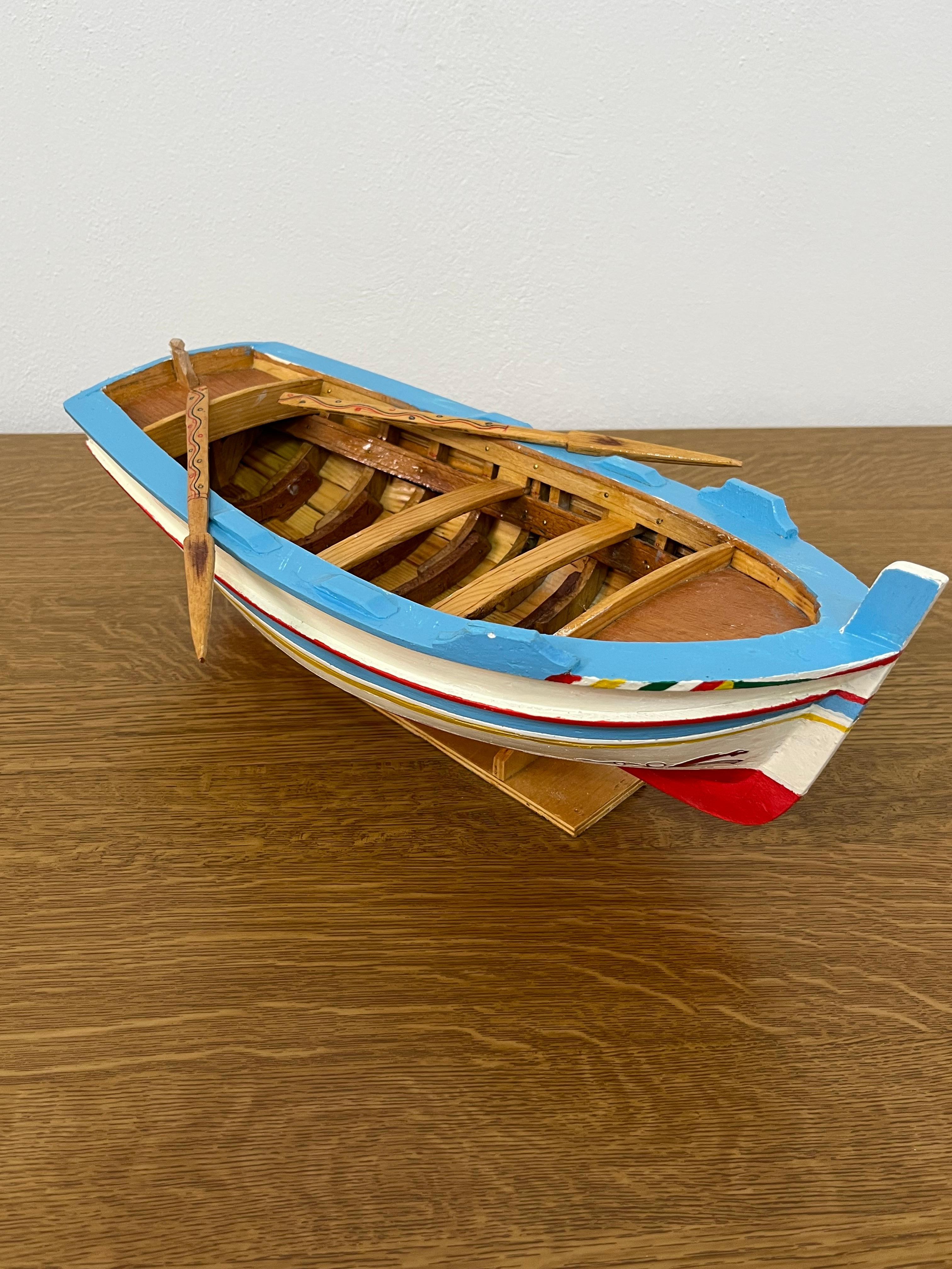 Miniature Model of Sicilian Fishing Boat, Handmade, 1980s In Good Condition For Sale In Palermo, IT