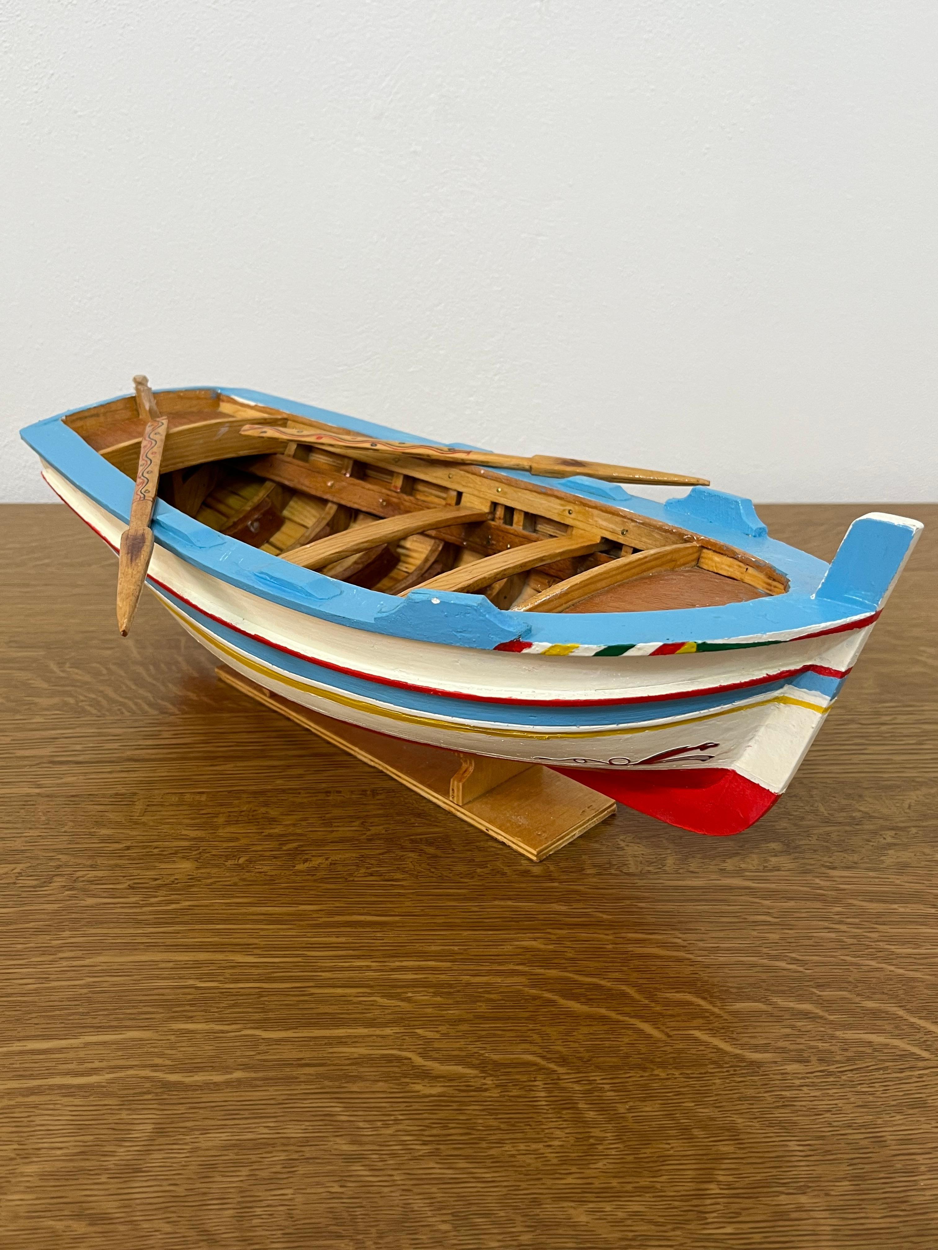Miniature Model of Sicilian Fishing Boat, Handmade, 1980s In Good Condition For Sale In Palermo, IT