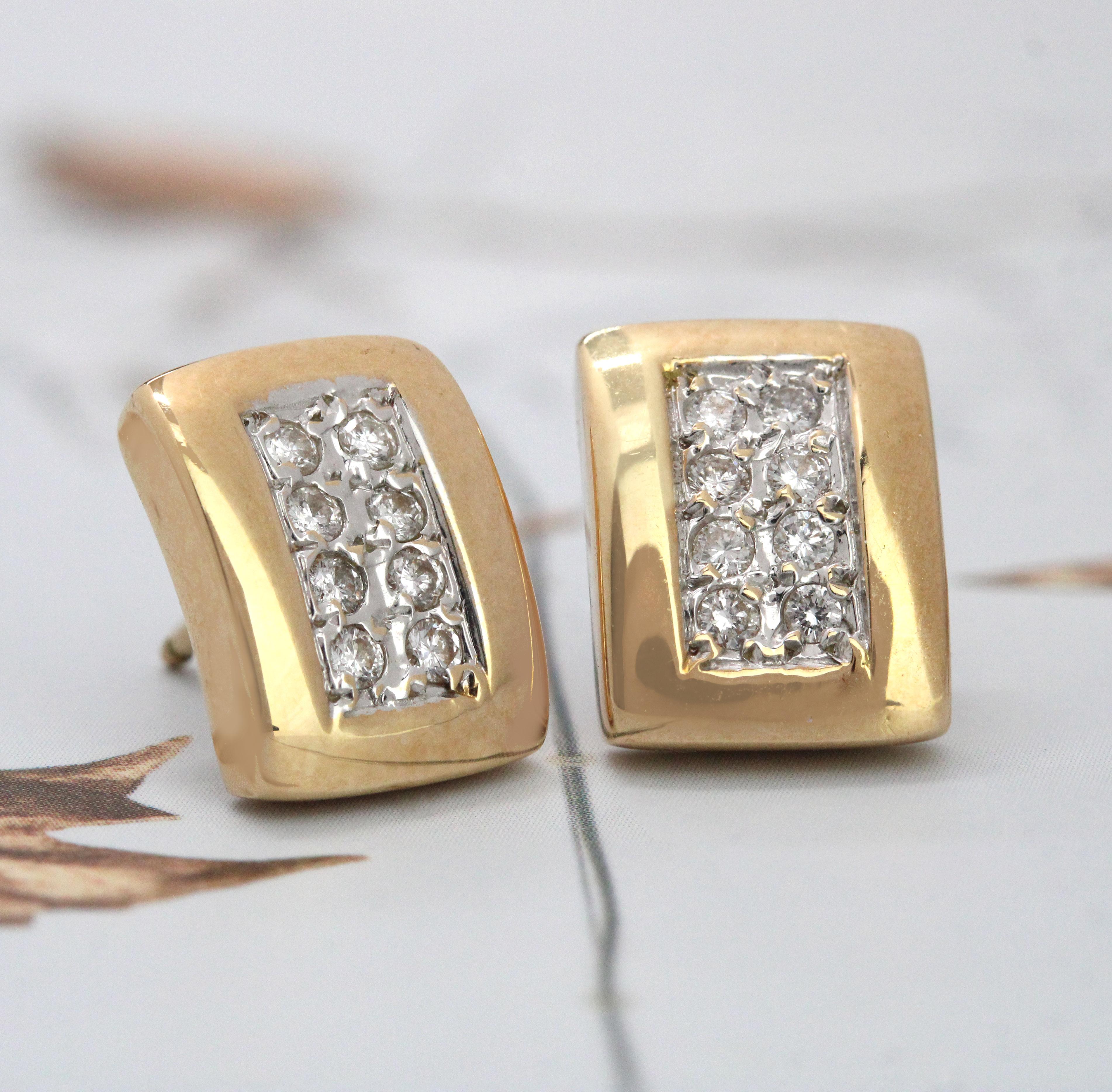 Clous d'oreilles modernes en or jaune 18 carats avec diamants de 0,32 carat Bon état - En vente à Poitiers, FR