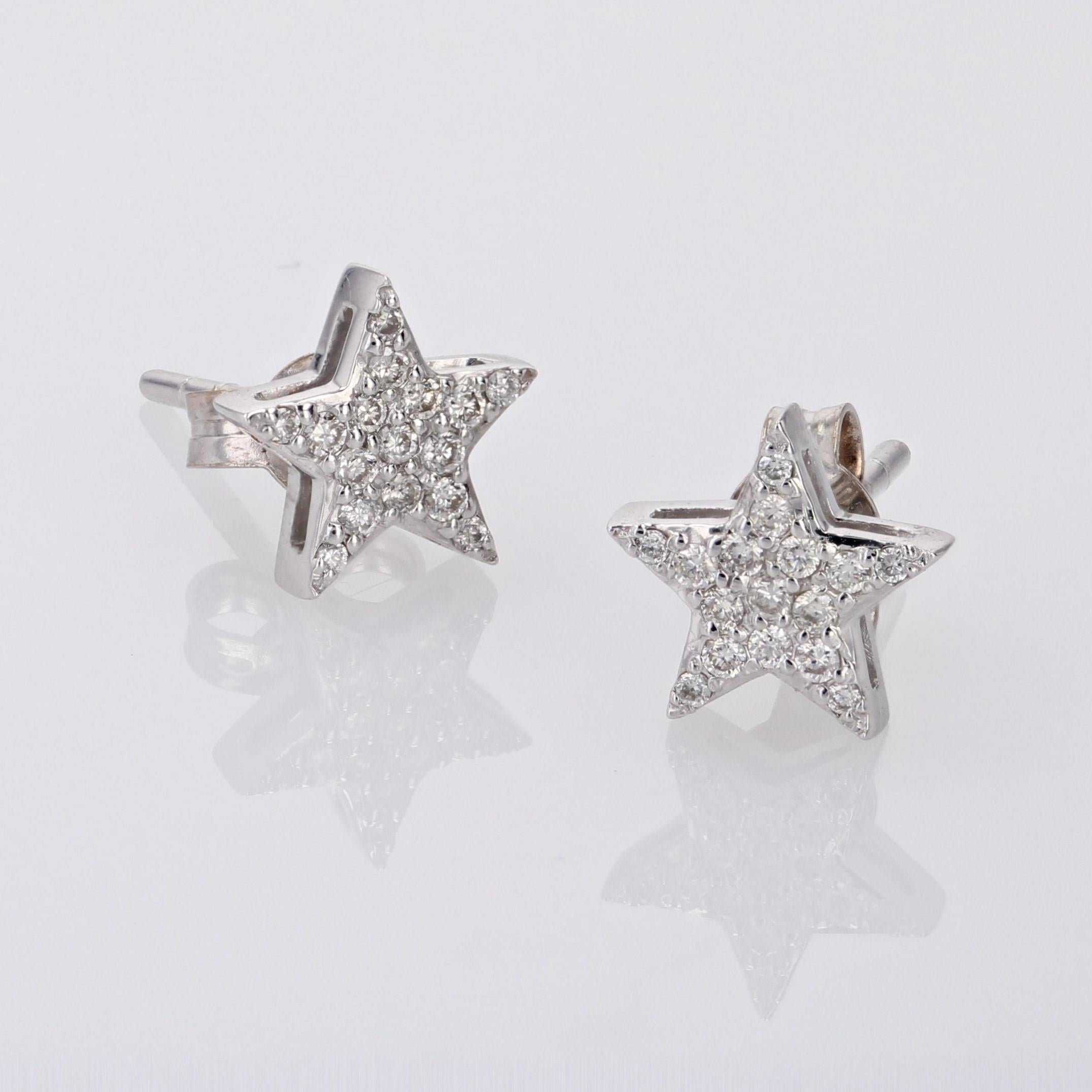 Brilliant Cut Modern 0.15 Carat 18 Karat White Gold Diamond Star Stud Earrings For Sale
