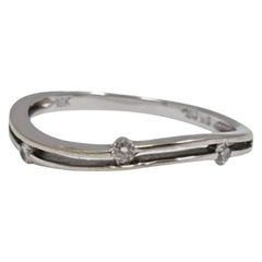 Moderne 0,15 tcw Triple-Diamant Minimalist Band Ring 18k Weißgold