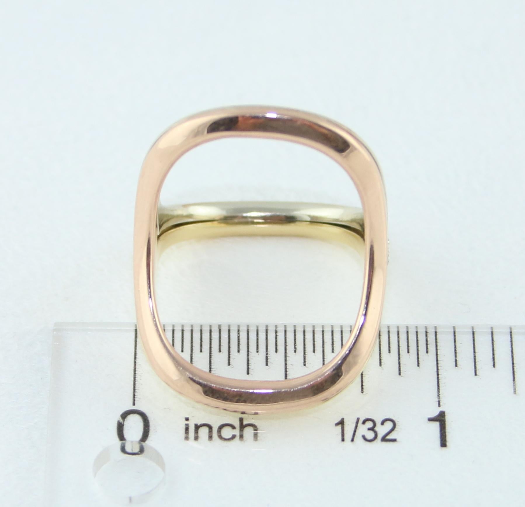 Modern 0.20 Carat Diamond Tri-Color Open Gold Ring For Sale 4