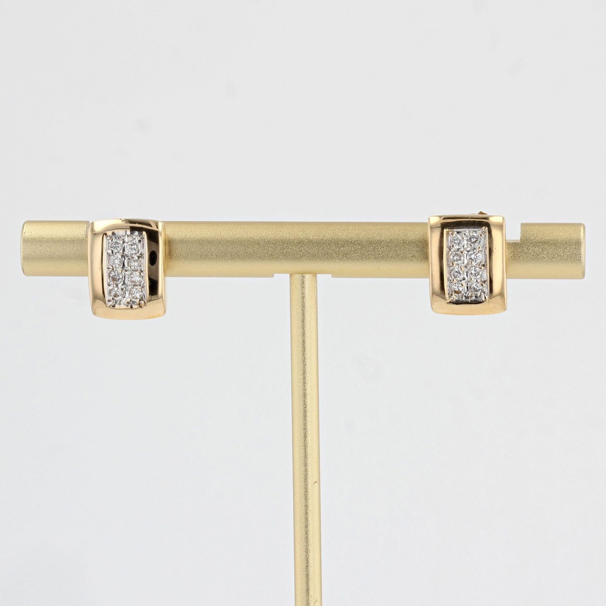 Brilliant Cut Modern 0, 32 Carat Diamonds 18 Karat Yellow Gold Stud Earrings For Sale