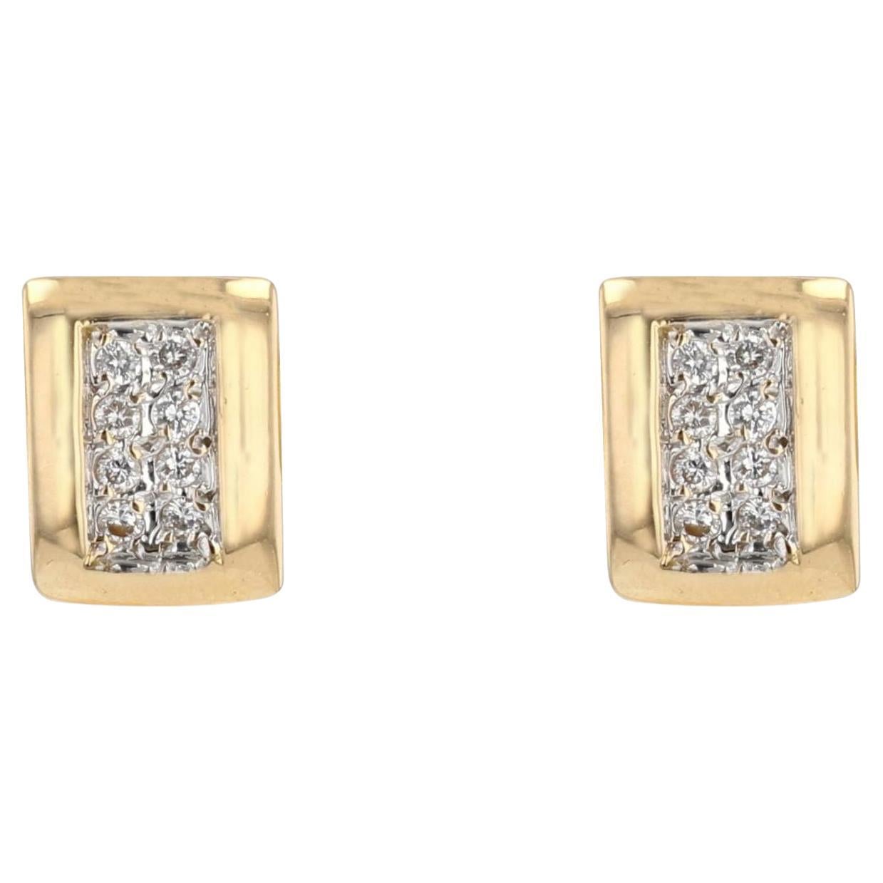 Modern 0, 32 Carat Diamonds 18 Karat Yellow Gold Stud Earrings For Sale