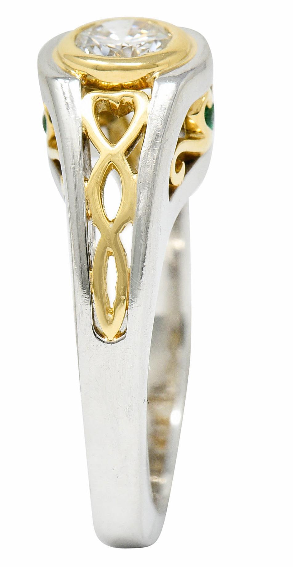 Modern 0.54 Diamond Emerald Platinum 18 Karat Gold Engagement Ring For Sale 4