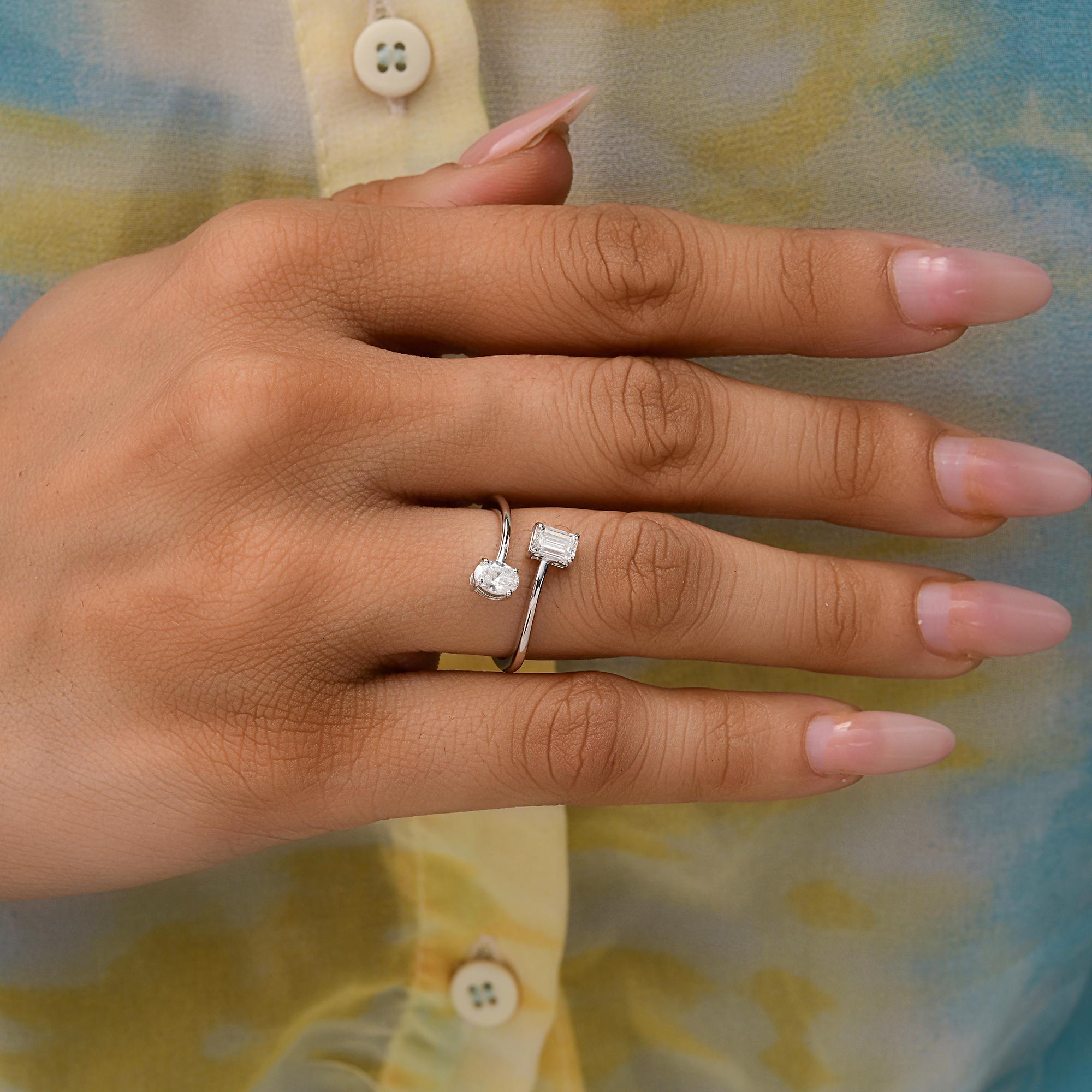 En venta: Anillo abierto moderno de diamantes SI/H de 0,62 quilates y oro blanco macizo de 18k  2