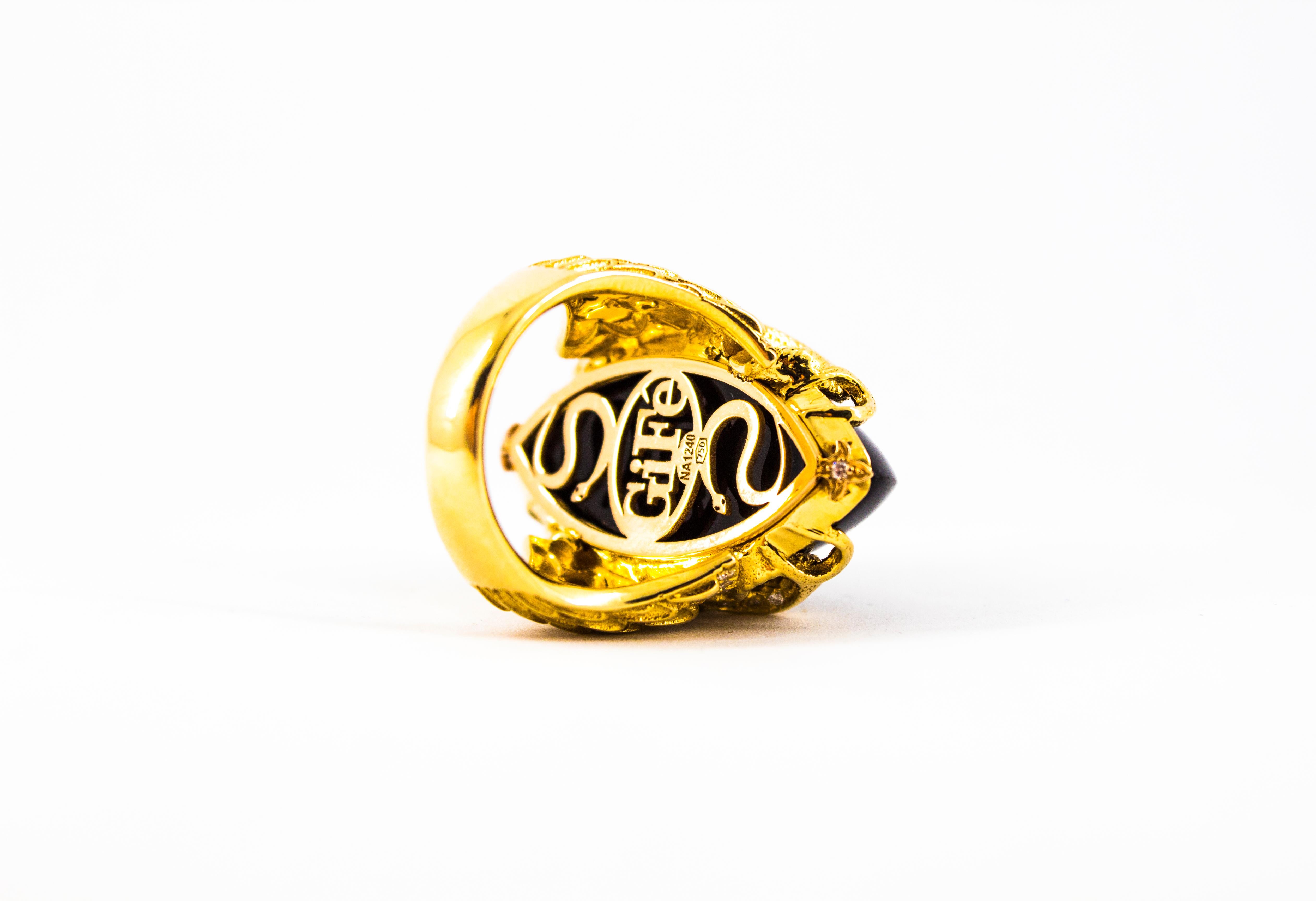 Modern 0.76 Carat White Diamond 36.25 Carat Onyx Yellow Gold Cocktail Snake Ring For Sale 13