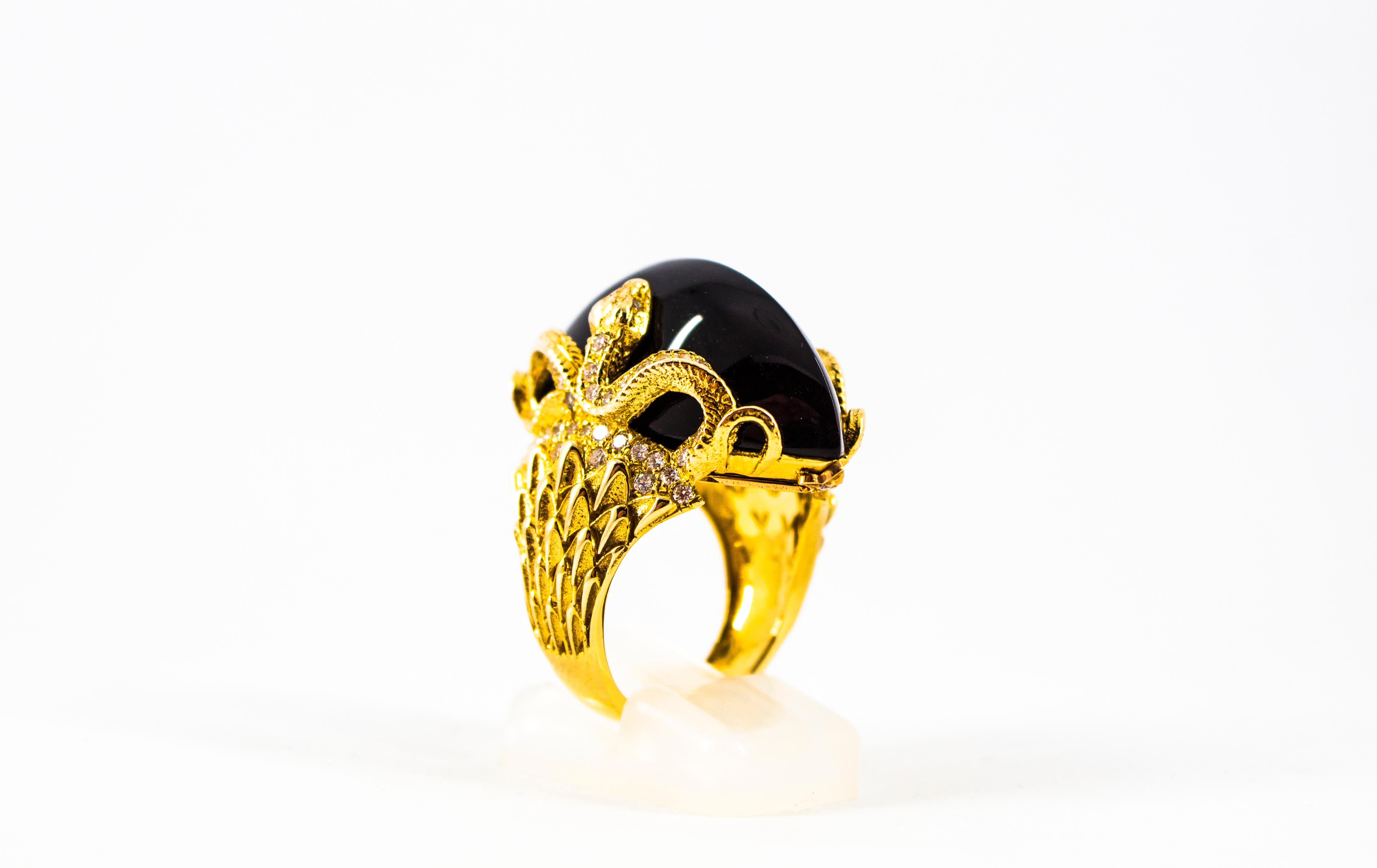 Modern 0.76 Carat White Diamond 36.25 Carat Onyx Yellow Gold Cocktail Snake Ring For Sale 2