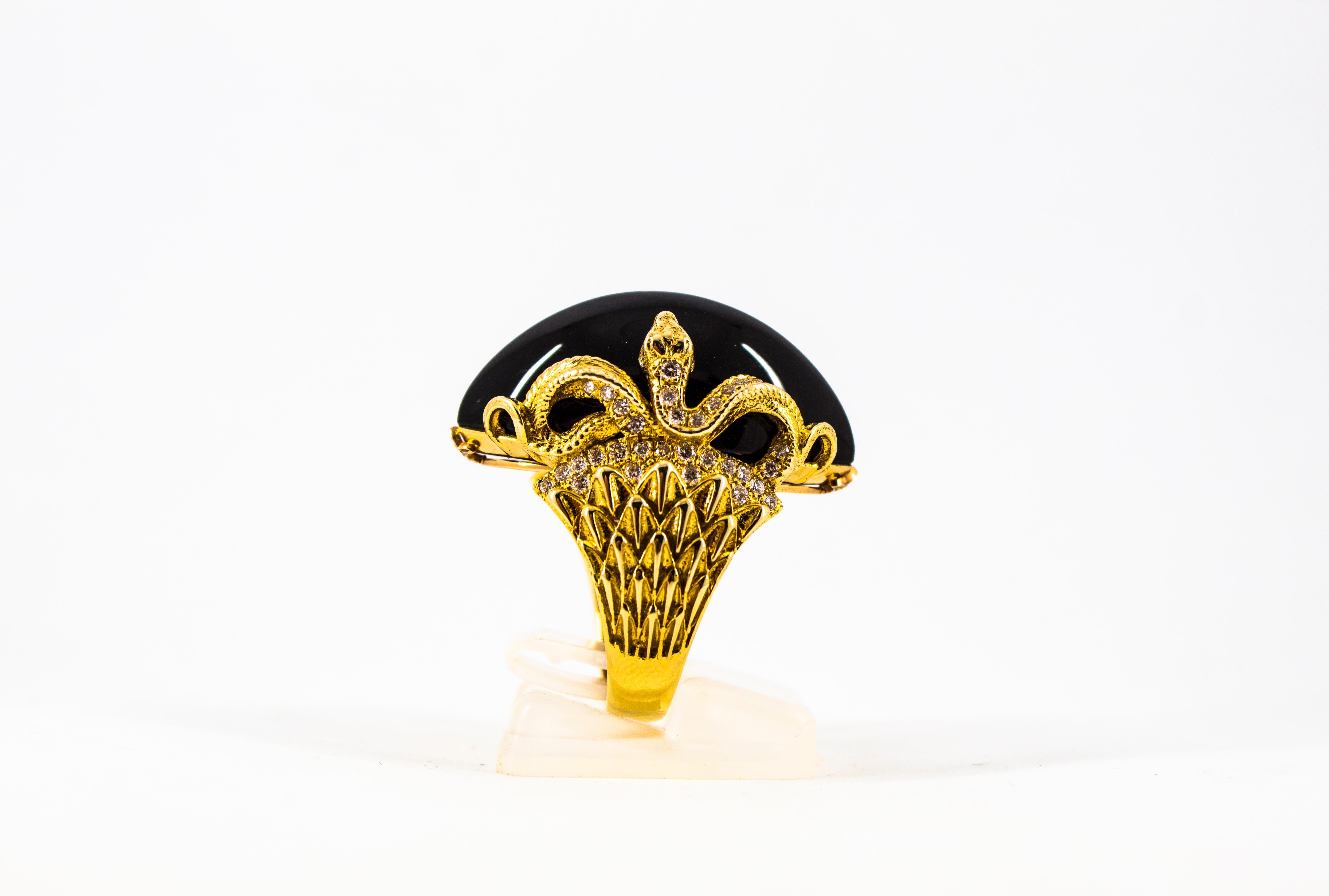 Modern 0.76 Carat White Diamond 36.25 Carat Onyx Yellow Gold Cocktail Snake Ring For Sale 4