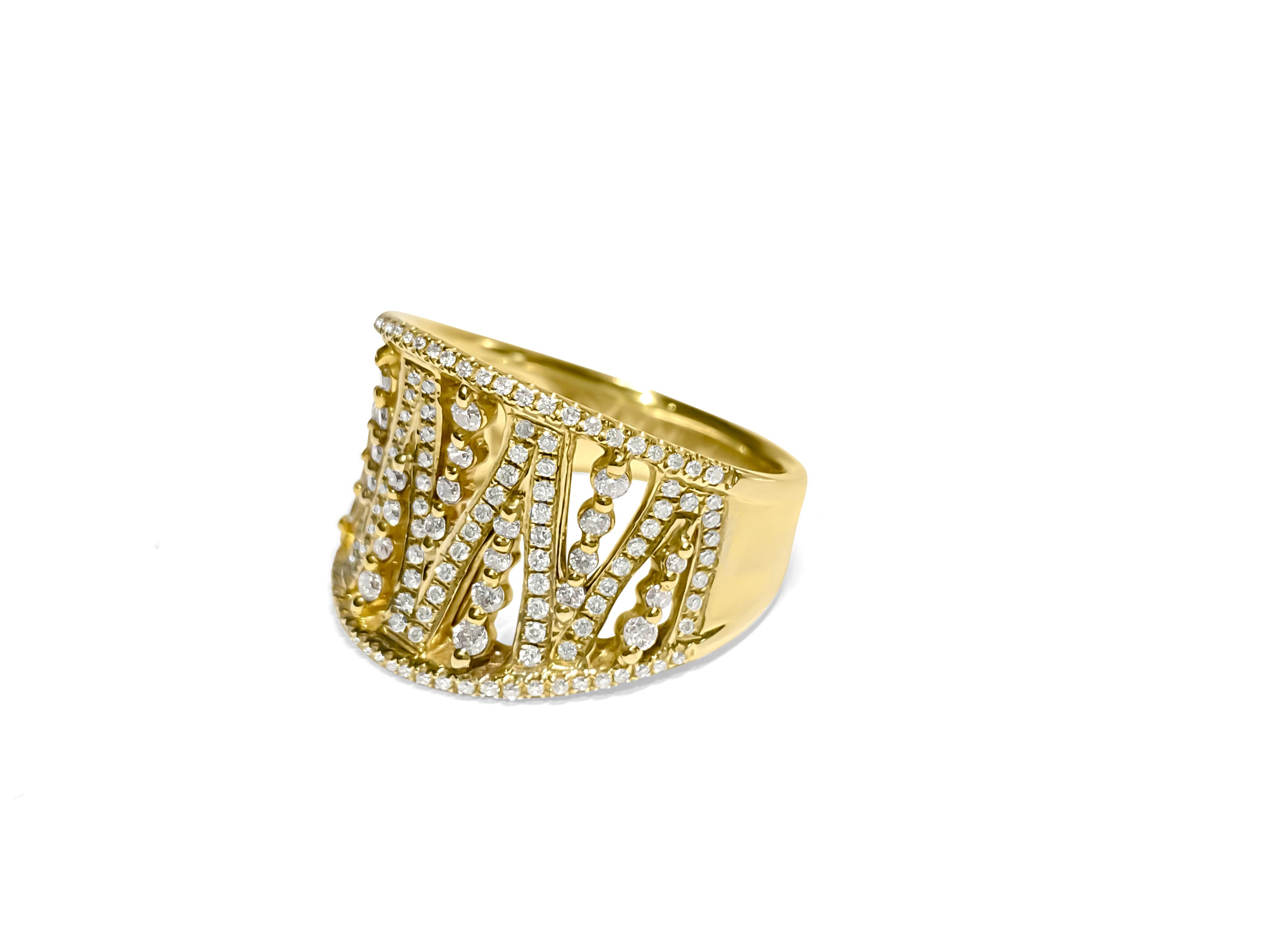 Round Cut Modern 0.786 Carat Diamond 18 Karat Gold Band Ring For Sale
